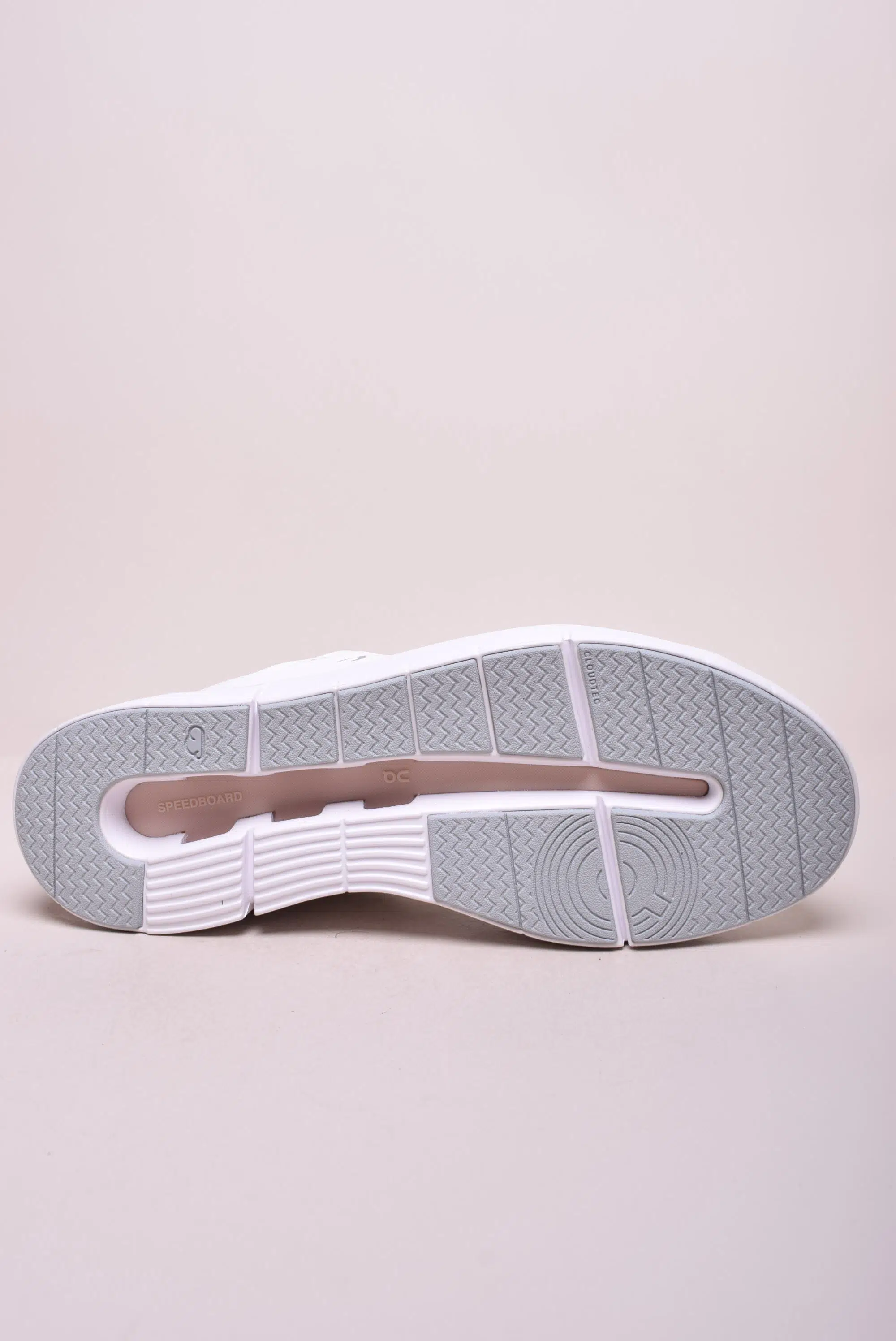 Sneakers dama The Roger Advantage [1]