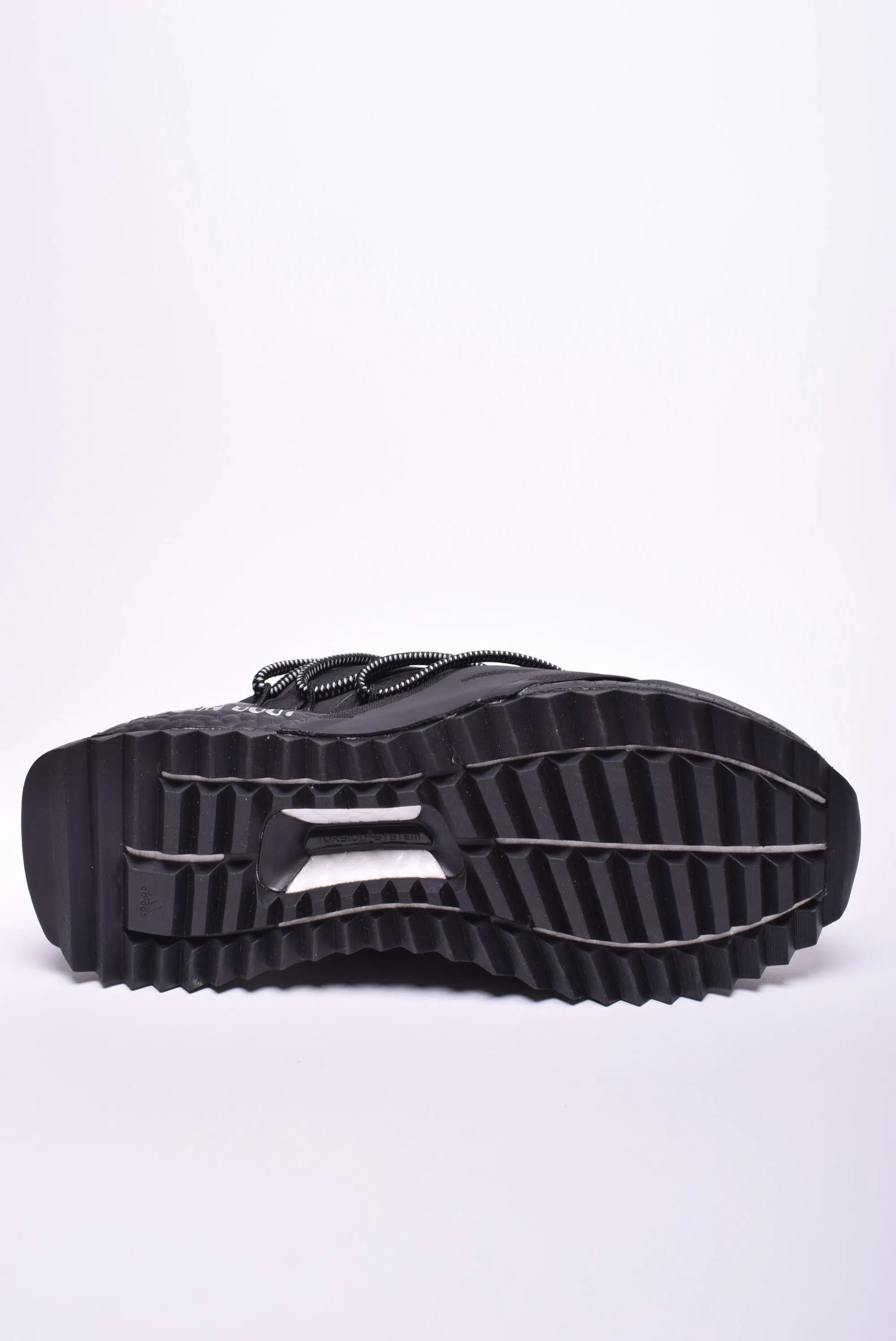 Sneakers dama Ultraboost 1.0 [1]