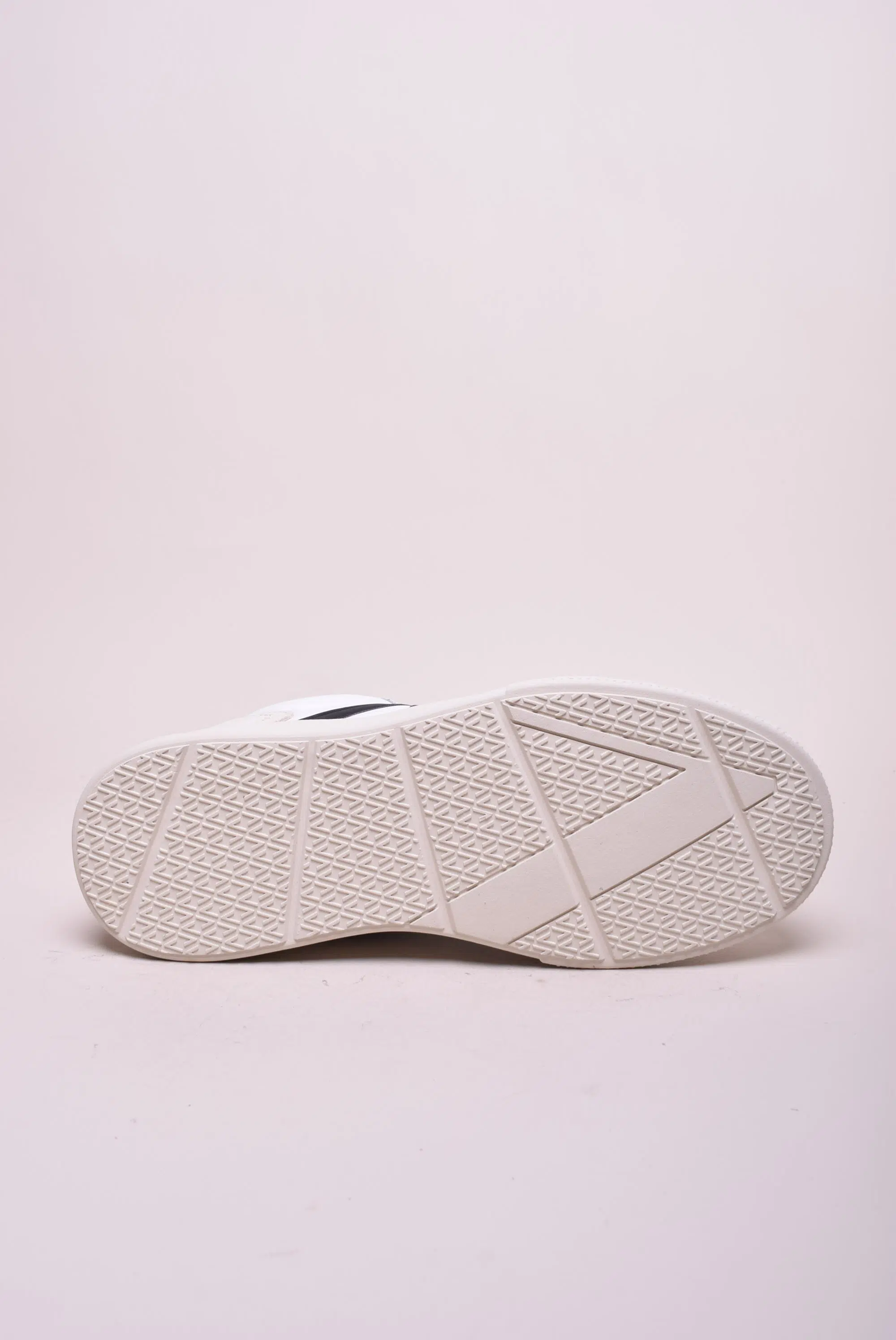 Sneakers dama Uncover [1]