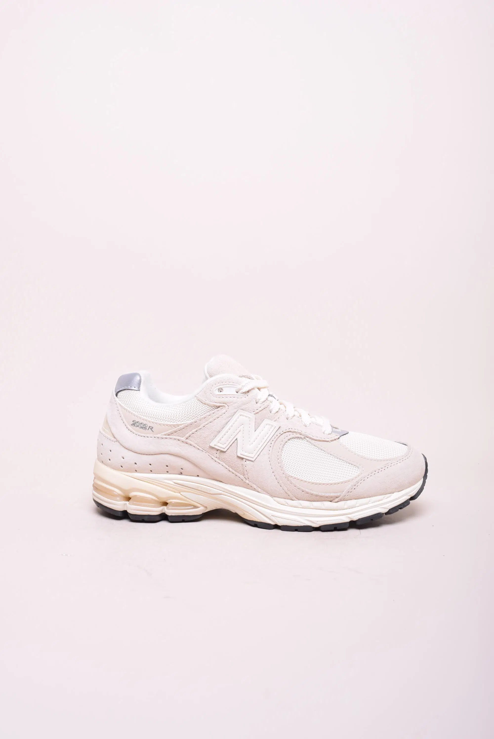 Sneakers unisex 2002R [0]