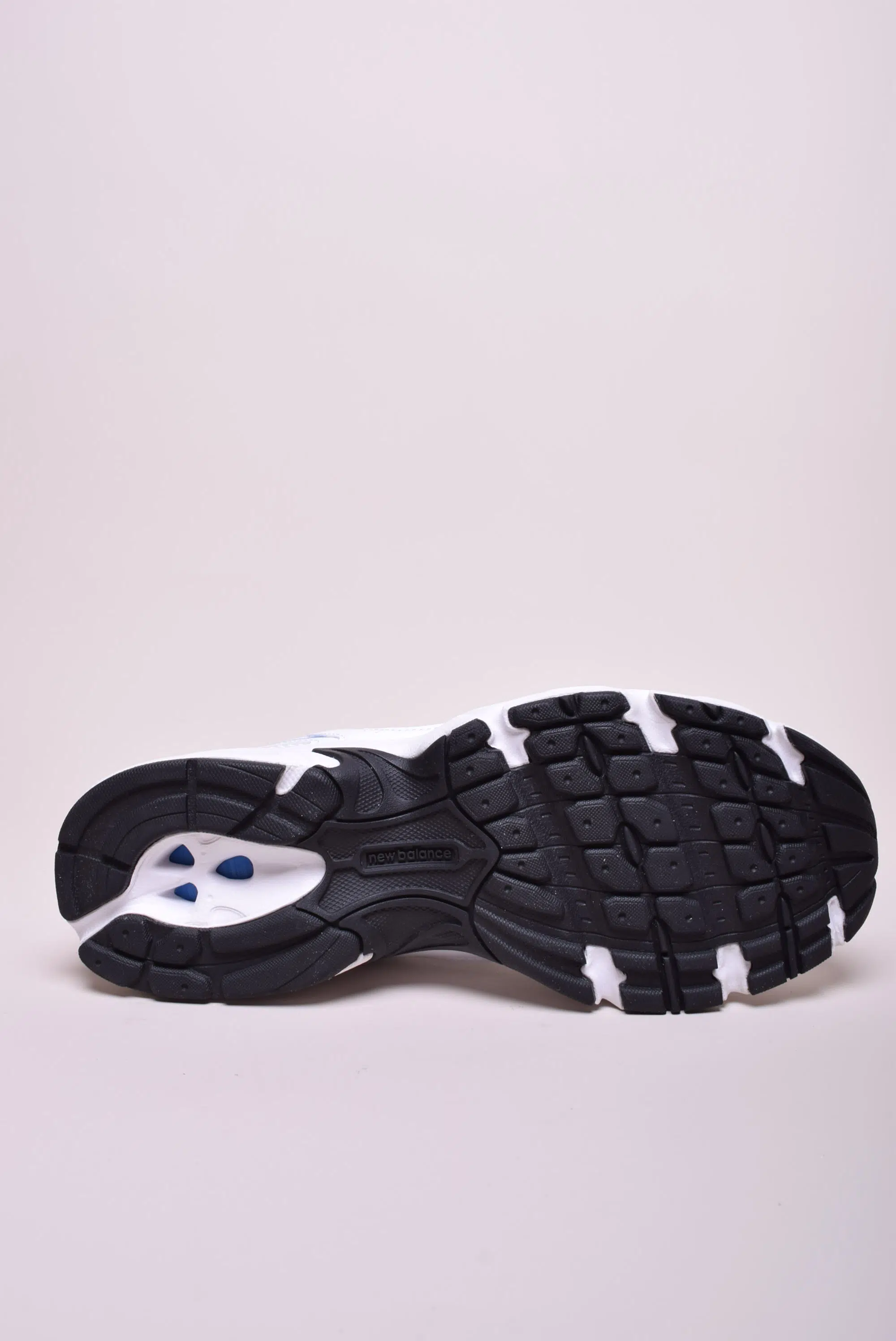 Sneakers unisex 530 [1]