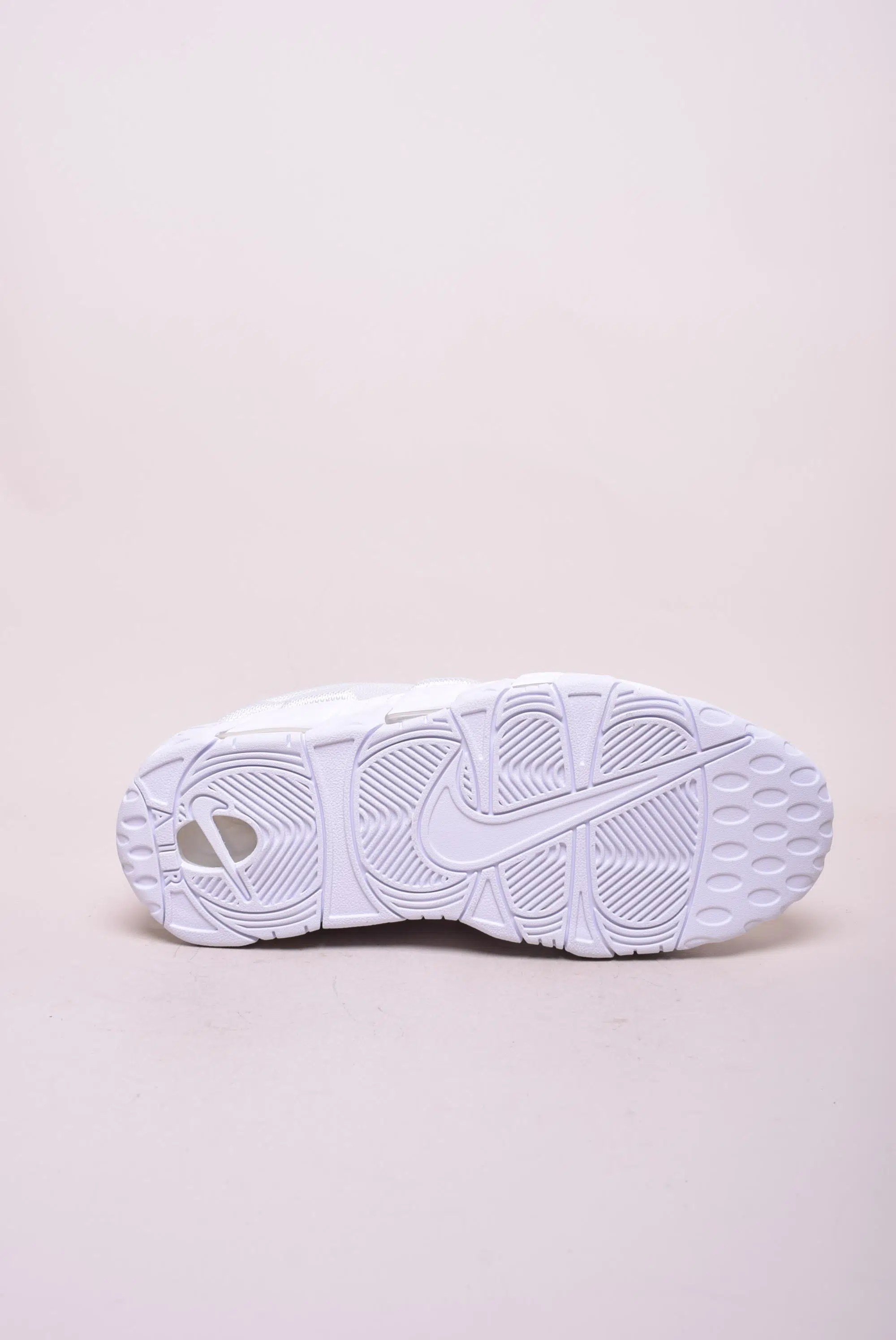 Sneakers unisex Air More Uptempo Low [1]