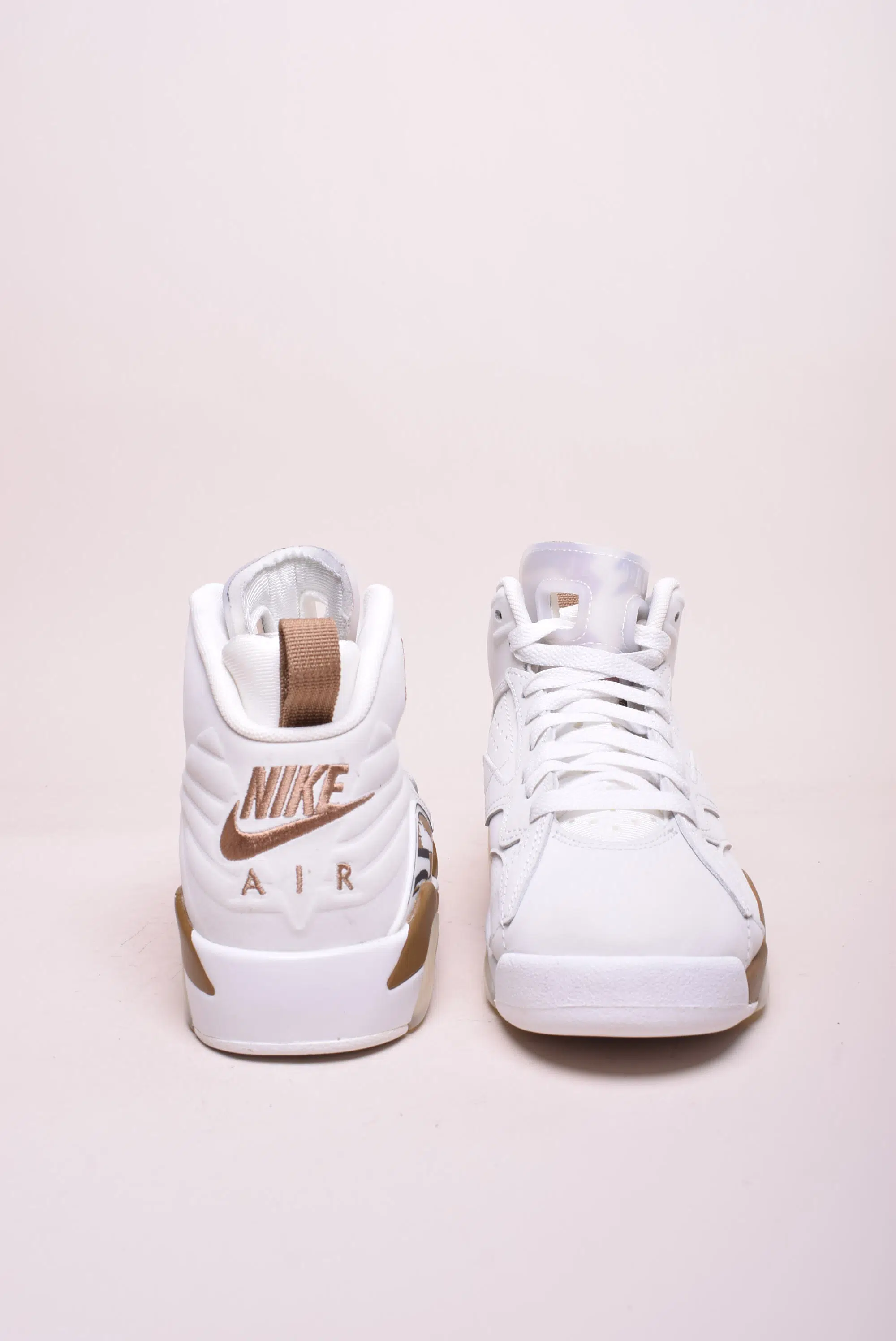 Sneakers unisex Jordan MVP [2]