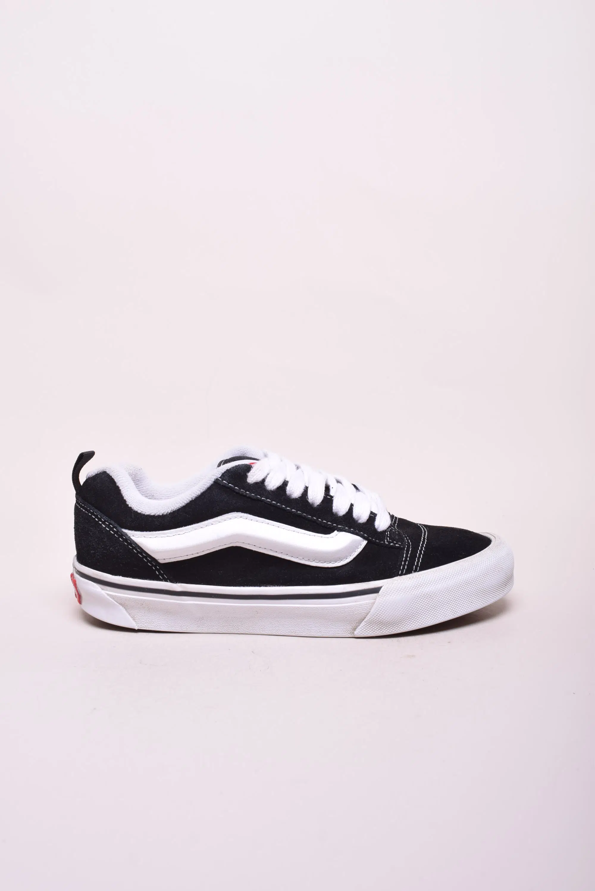 Sneakers unisex Knu Skool [0]