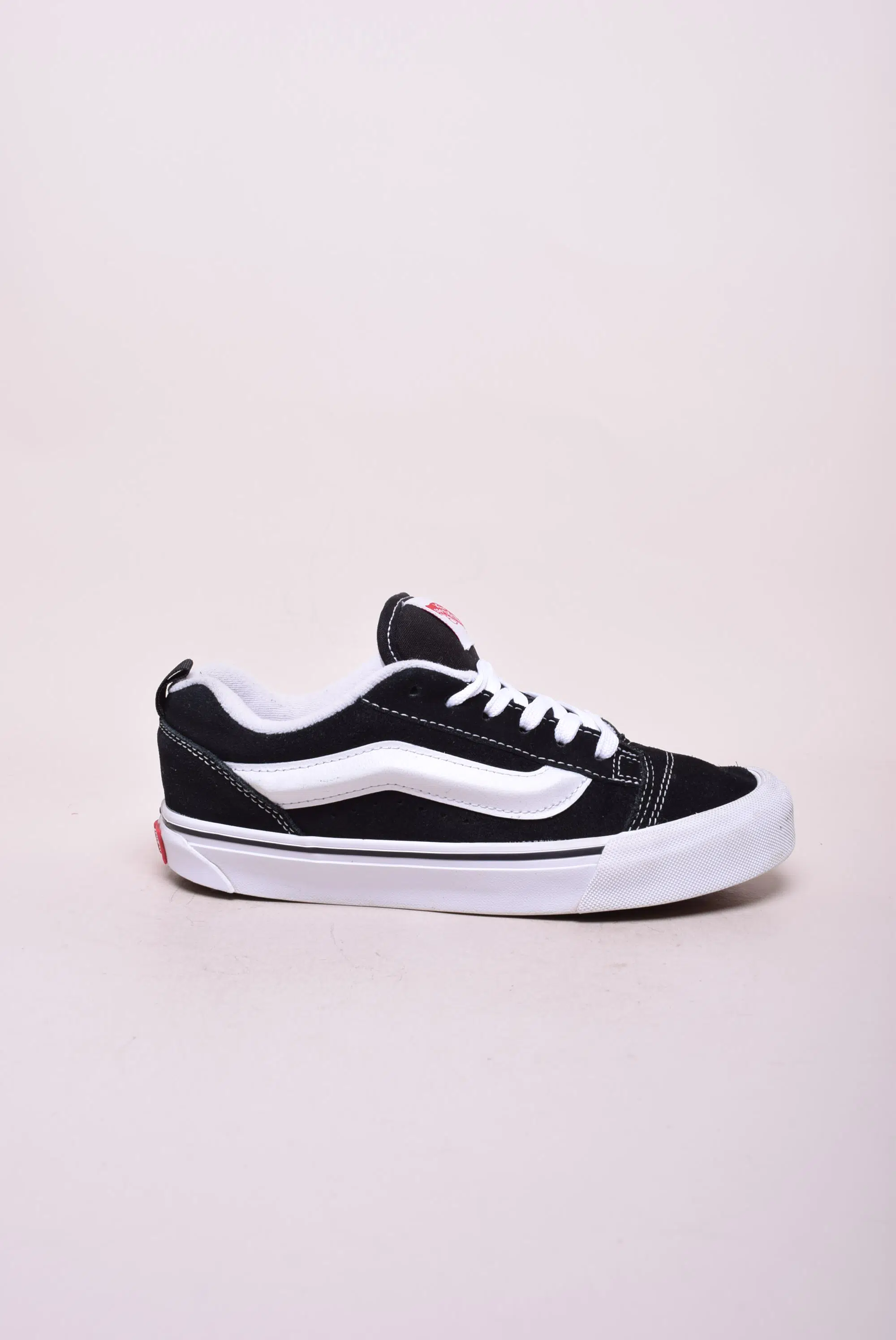 Sneakers unisex Knu Skool [0]