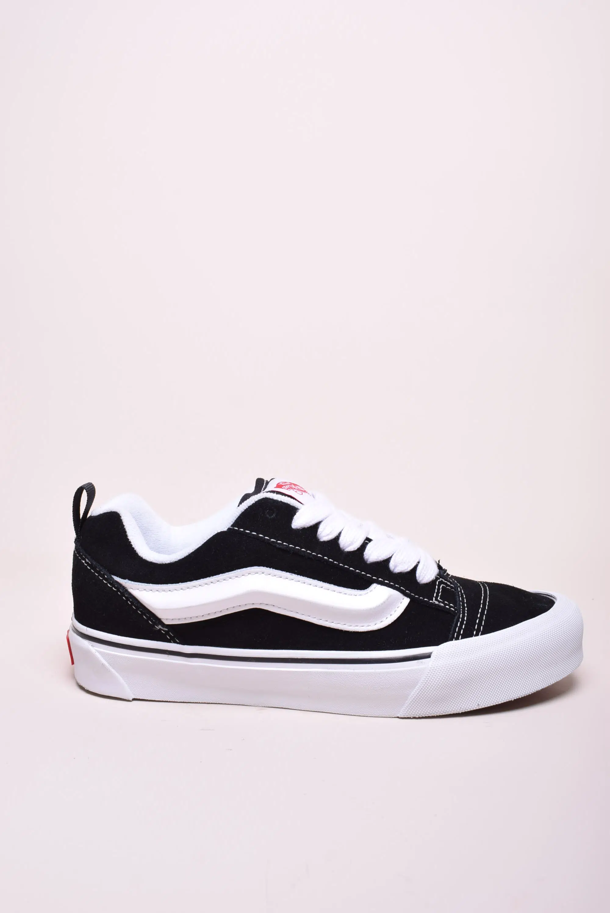 Sneakers unisex Knu Skool [0]