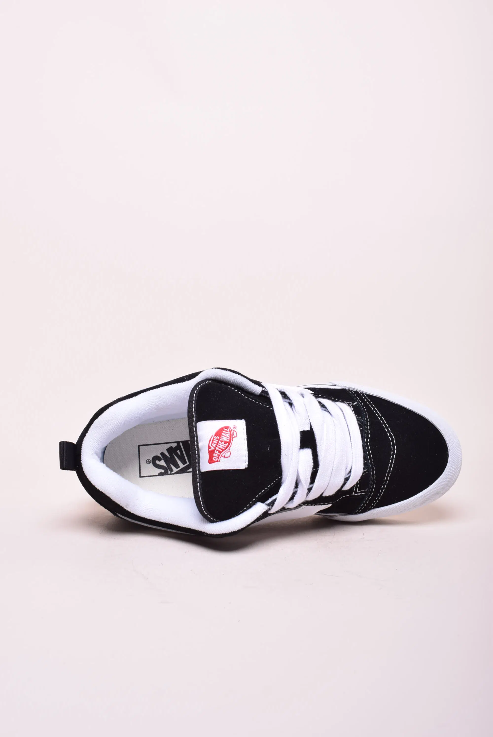 Sneakers unisex Knu Skool [3]