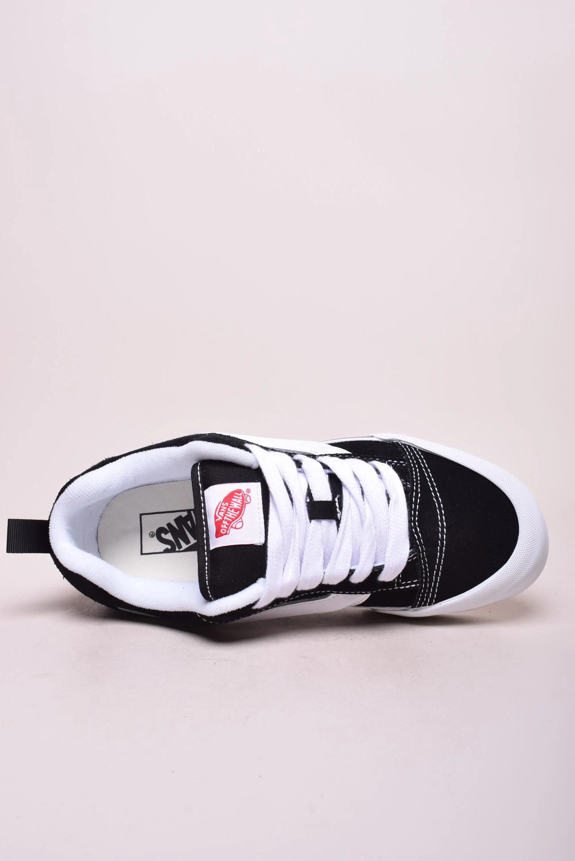 Sneakers unisex Knu Skool [3]