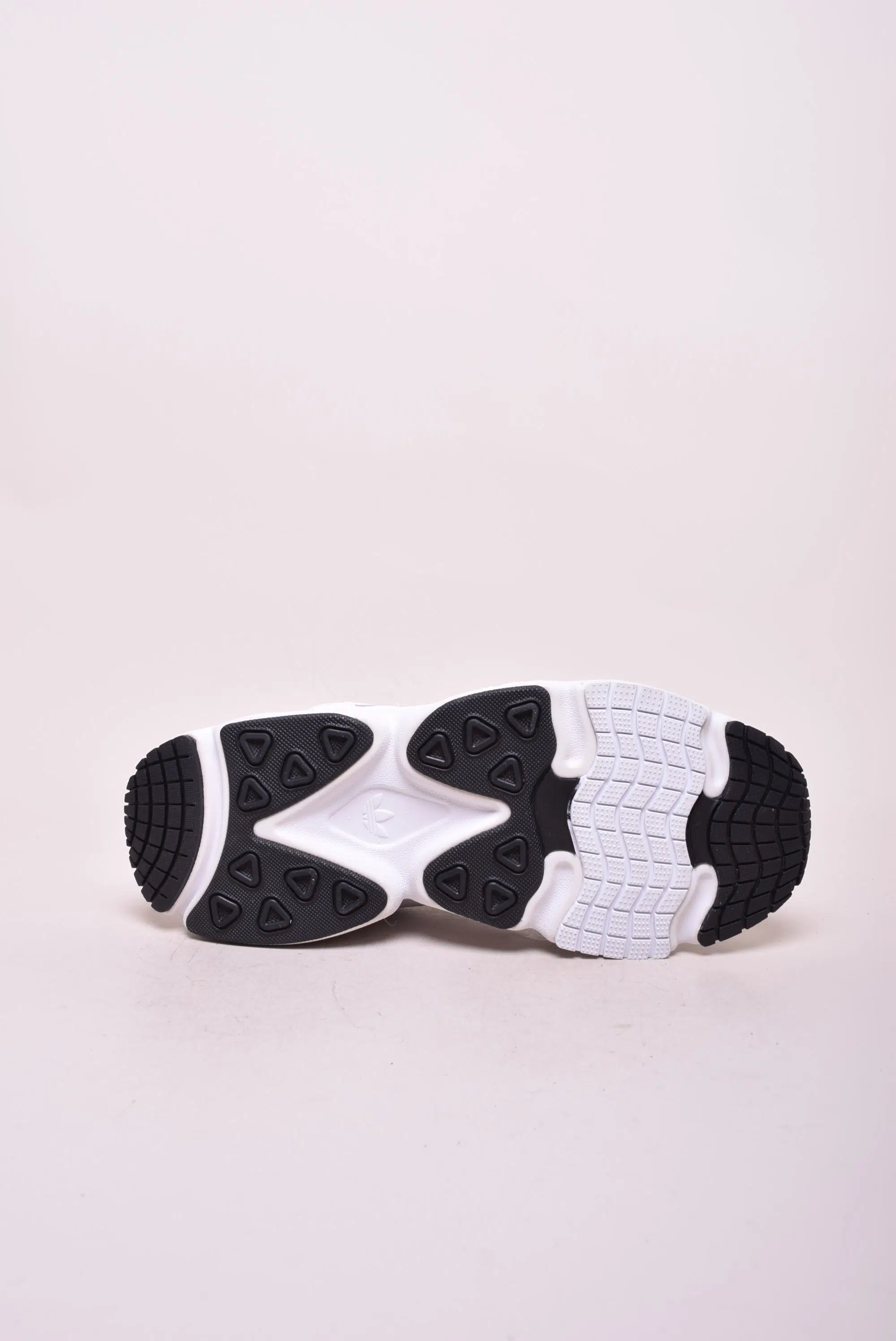 Sneakers unisex Ozmillen [1]