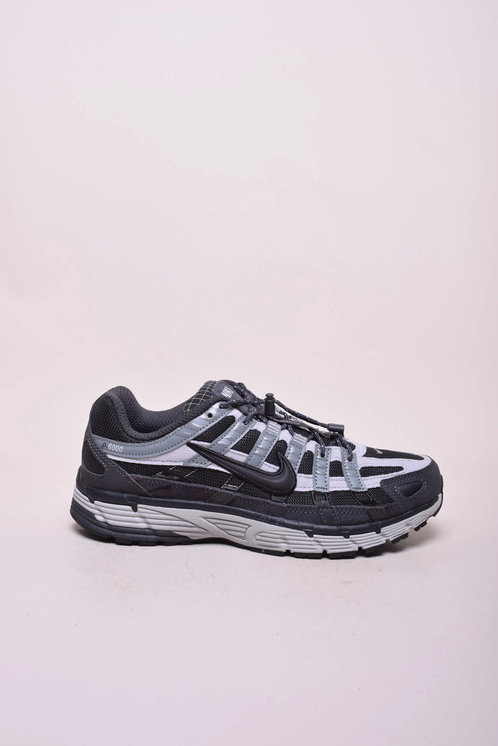 Sneakers unisex P-6000 [0]