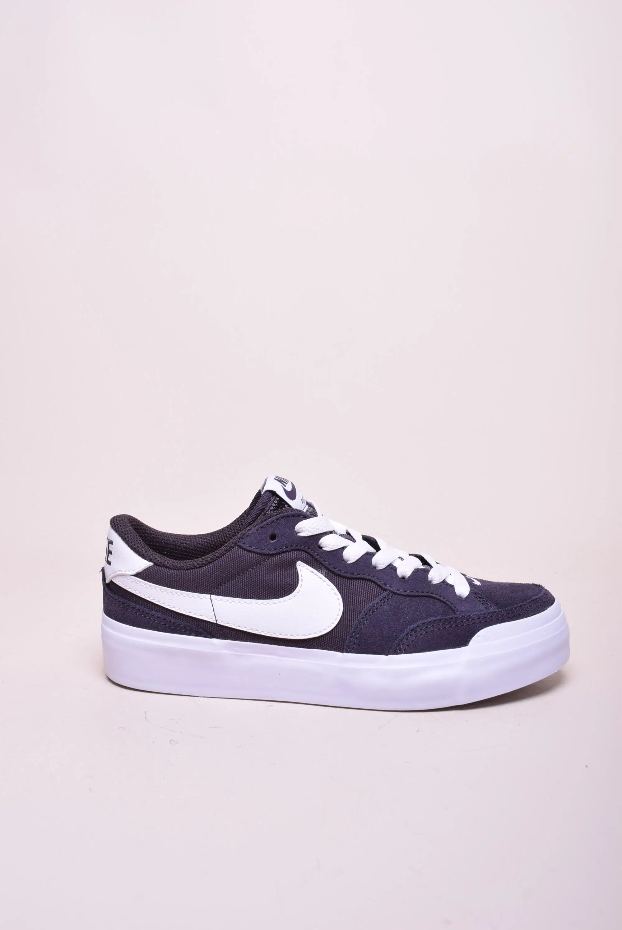 Sneakers unisex SB Pogo Plus