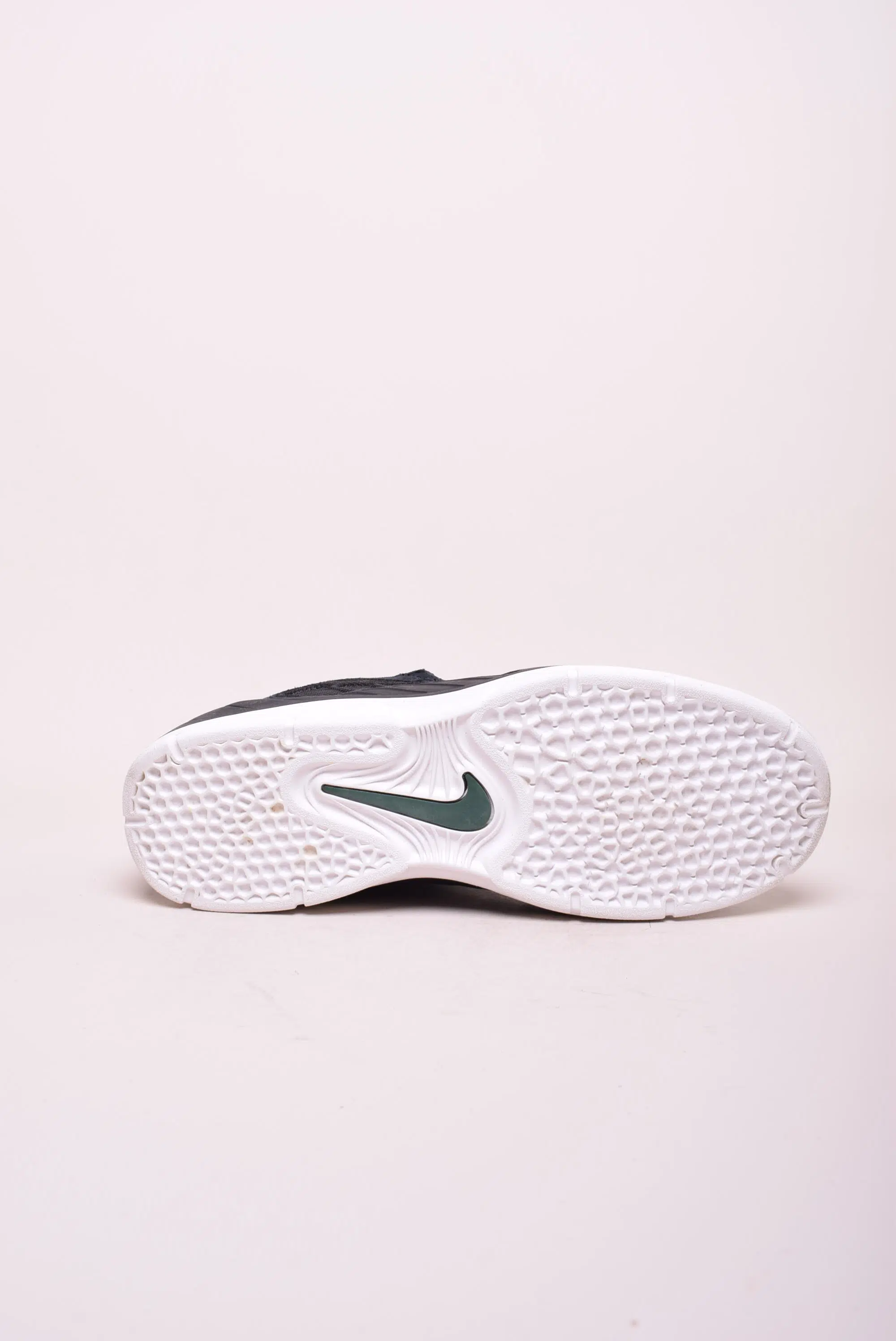 Sneakers unisex SB Vertebrae [1]