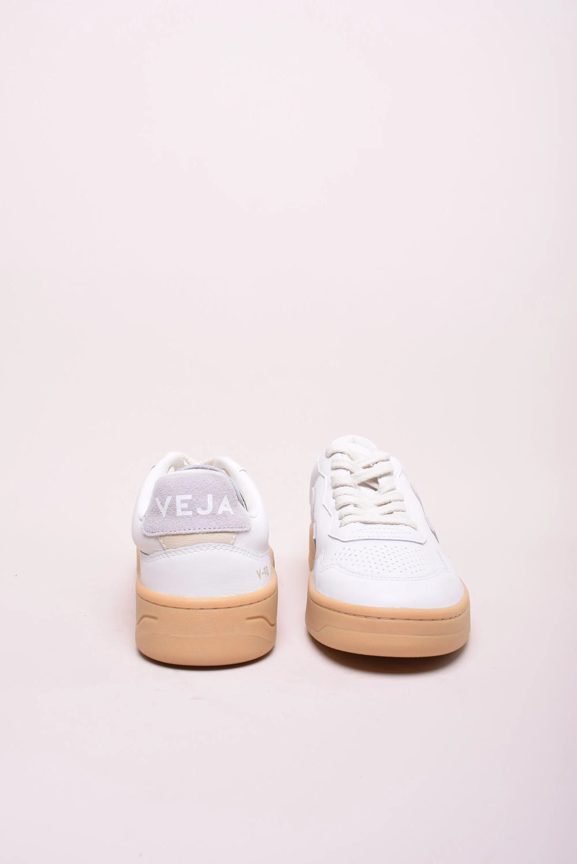 Sneakers unisex V-90 [2]