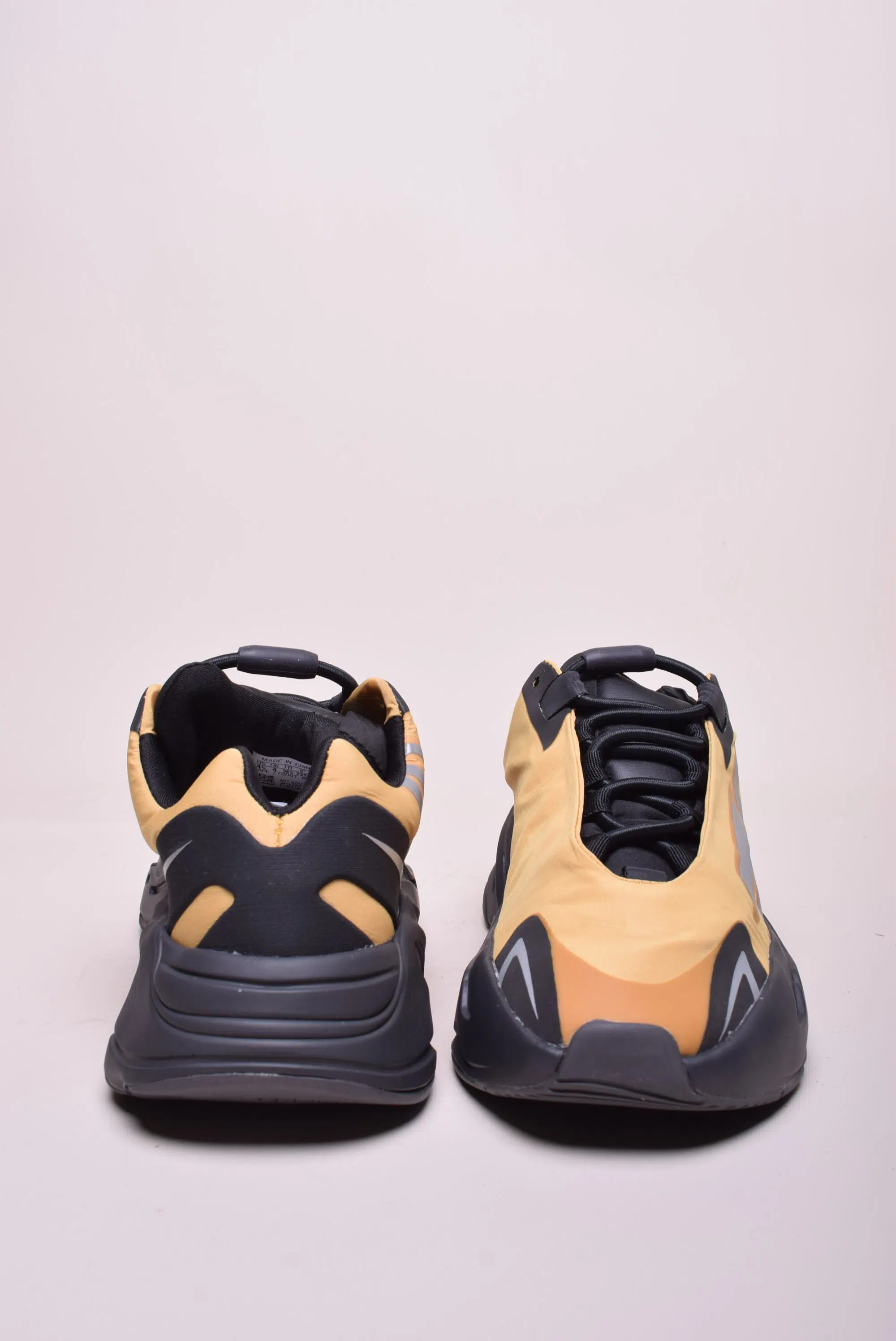 Sneakers unisex Yeezy Boost 700 MNVN [2]