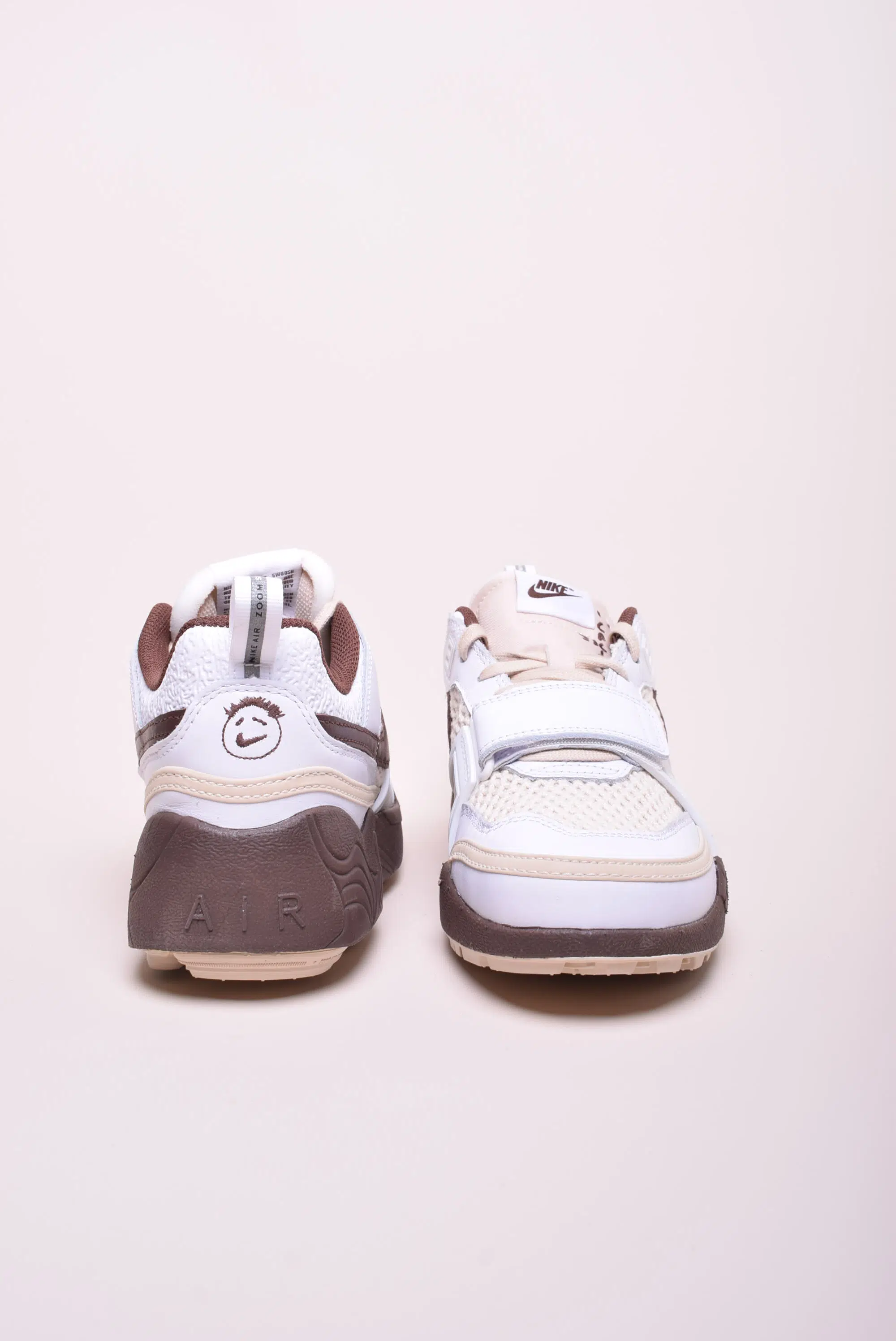 Sneakers unisex Zoom Field Jaxx Travis Scott Light Chocolate [2]