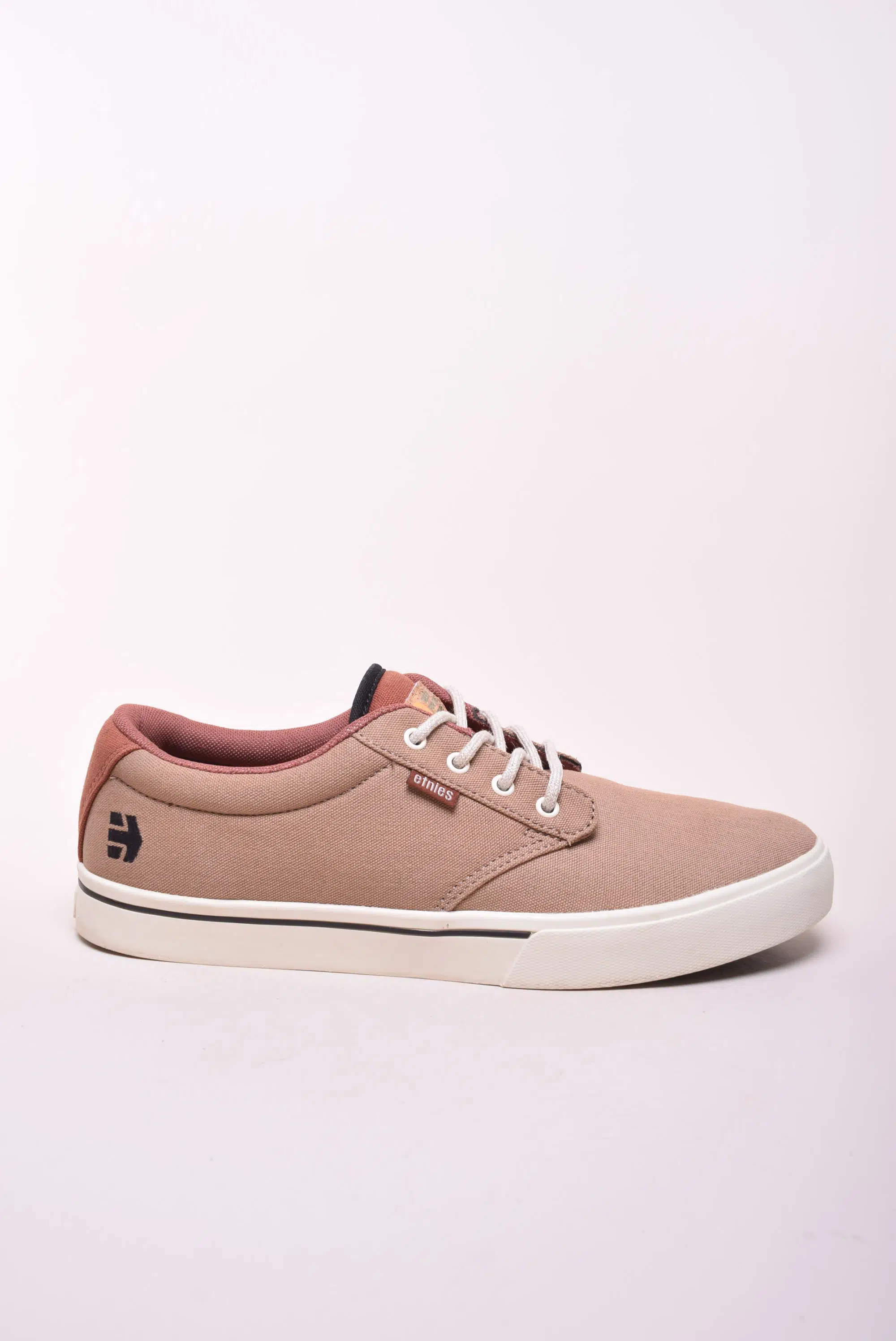 Pantofi sport și teniși bărbați - Tenisi barbati 