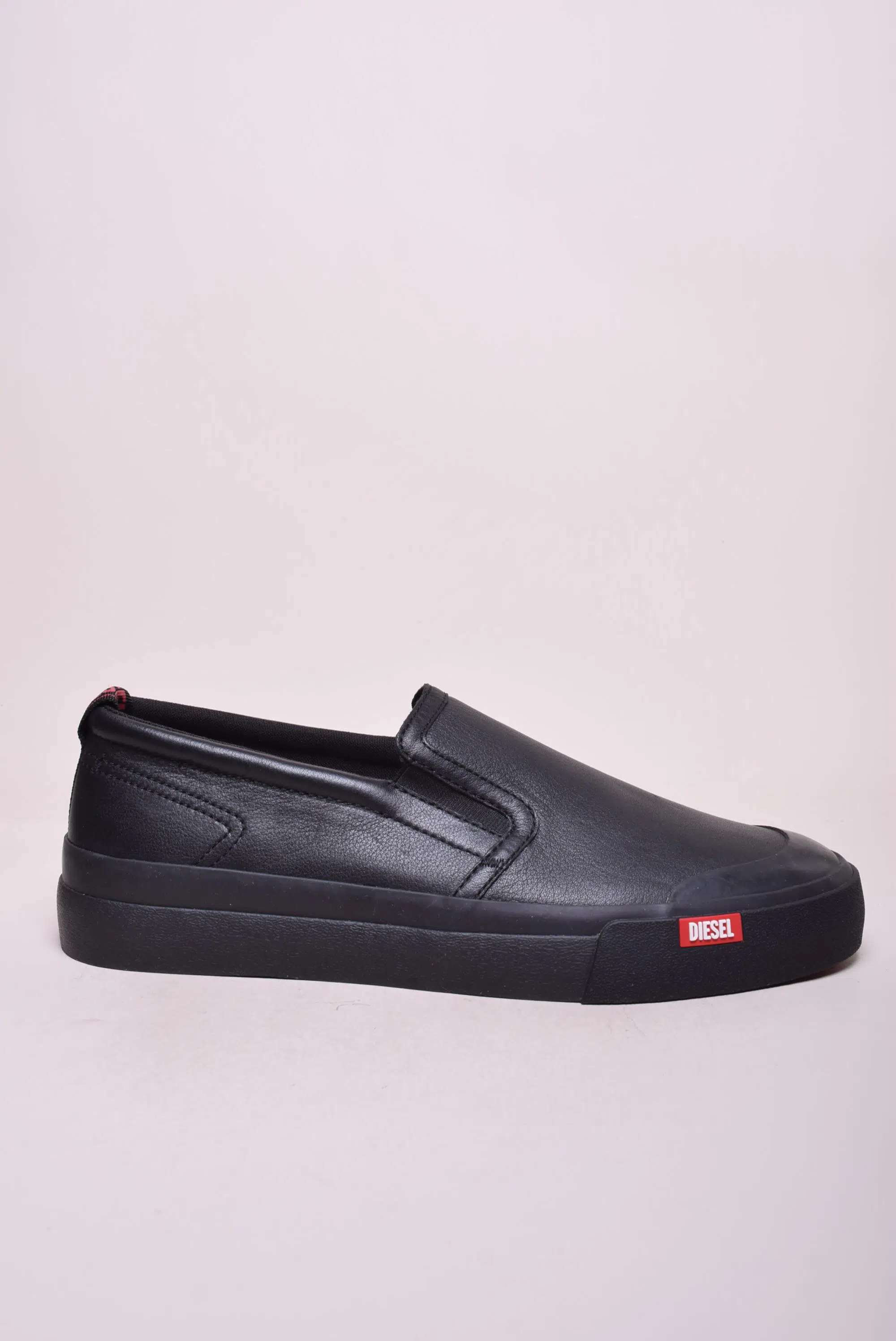 Toate produsele - Tenisi barbati Athos Slip On