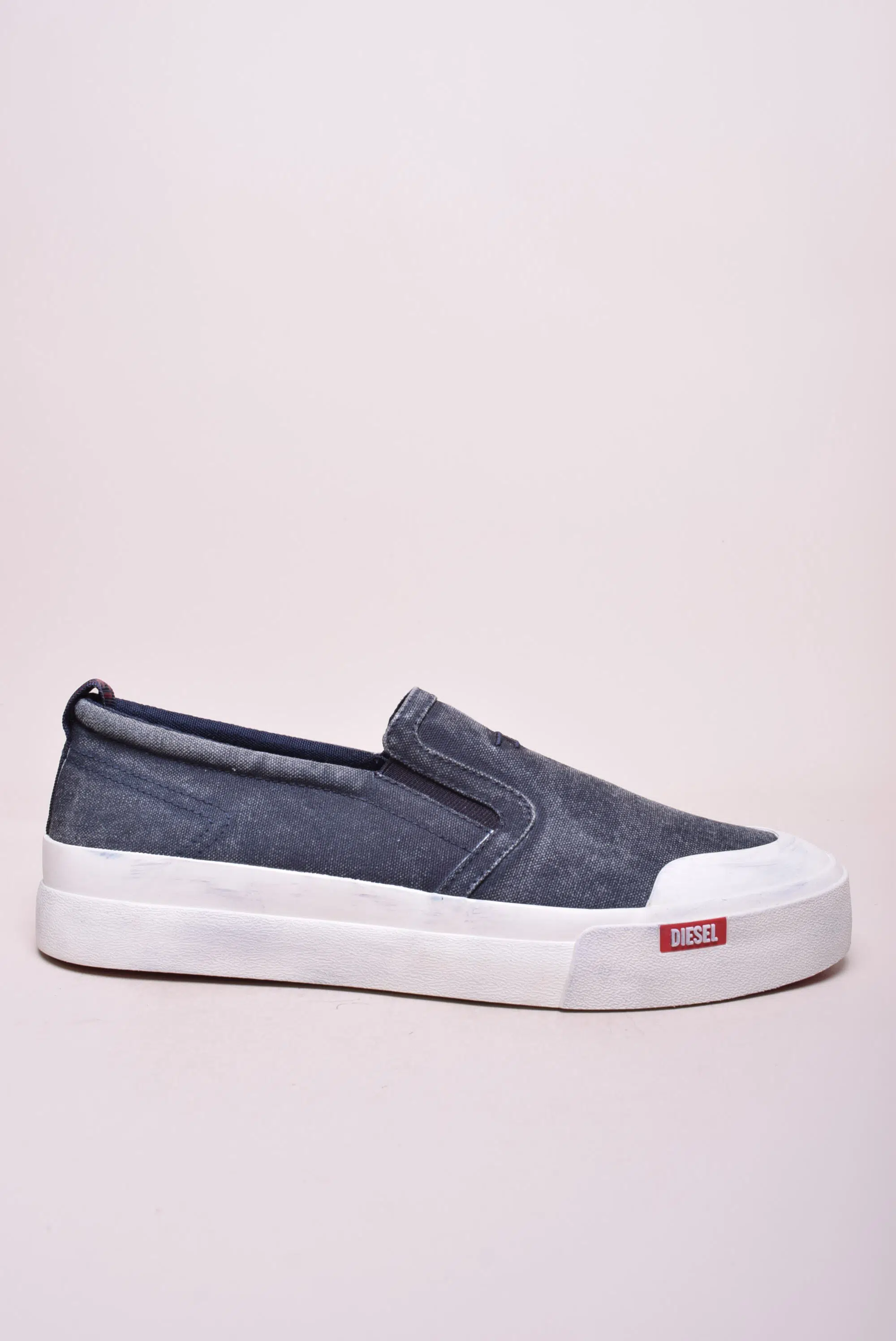 Toate produsele - Tenisi barbati Athos Slip On