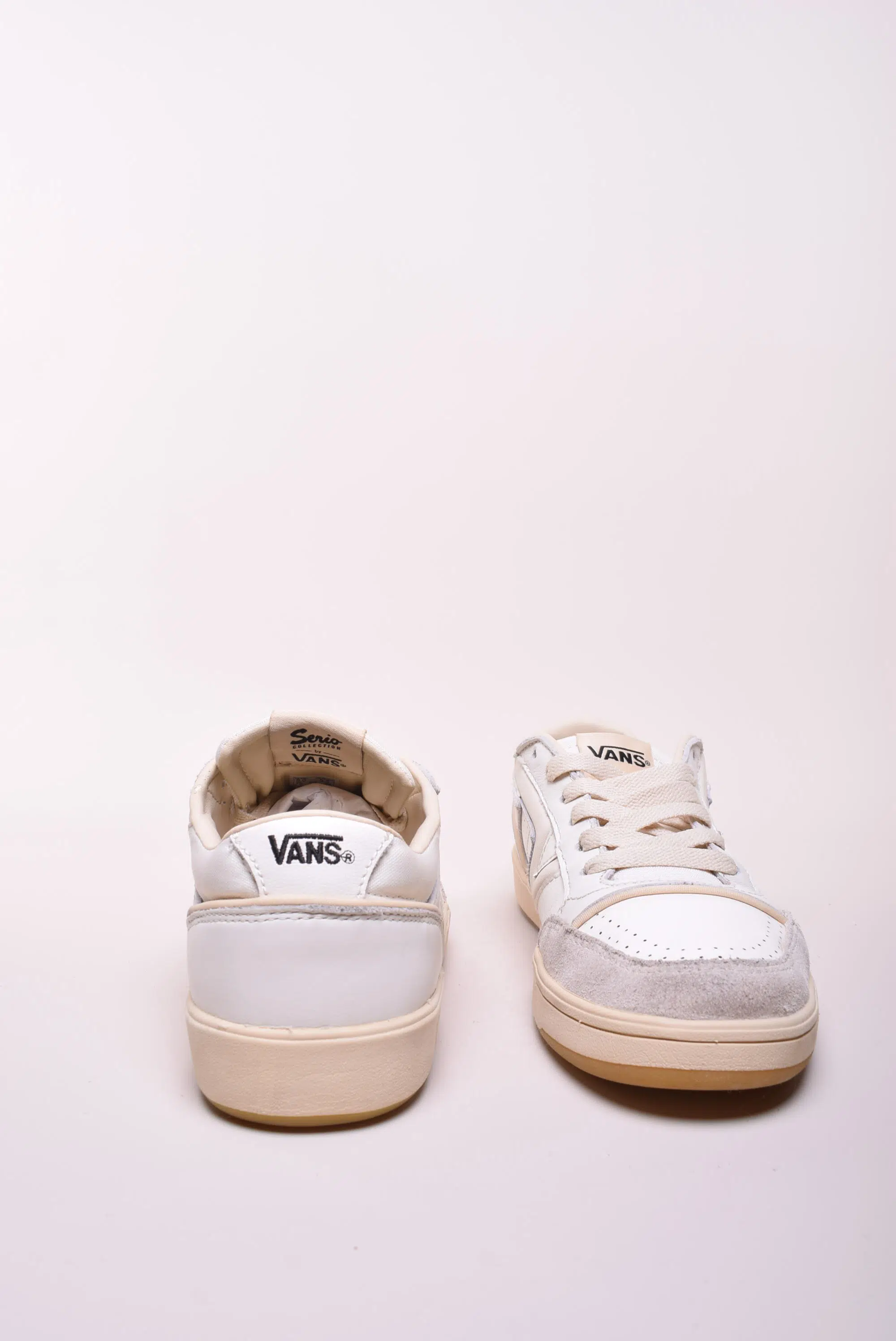 Tenisi barbati Lowland Cc Jmp R [2]