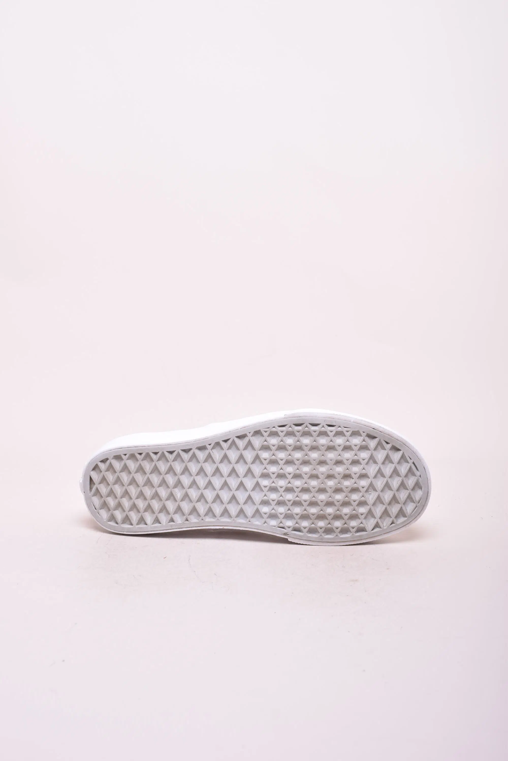 Tenisi dama Authentic [1]