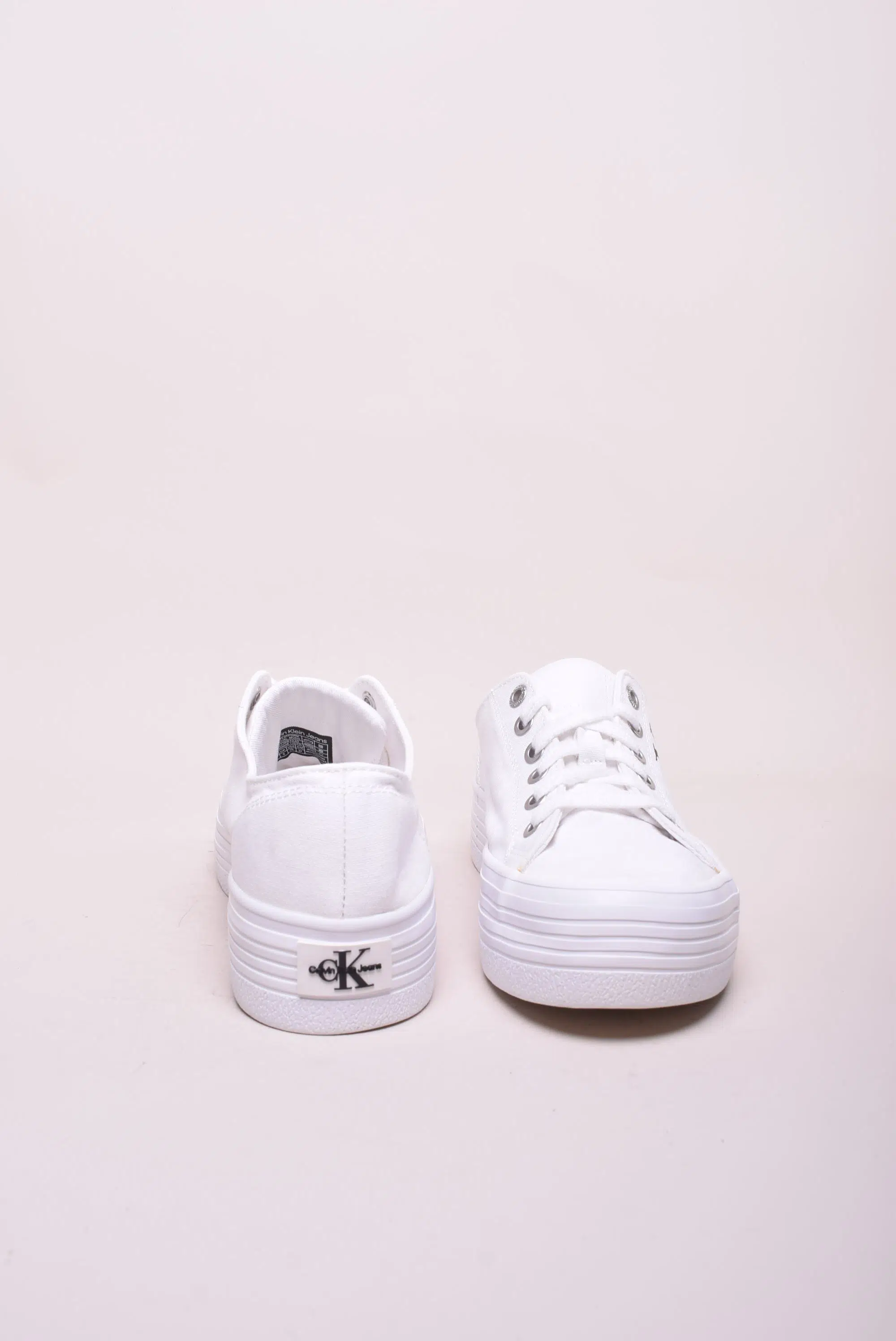 Tenisi dama cu platforma  [2]