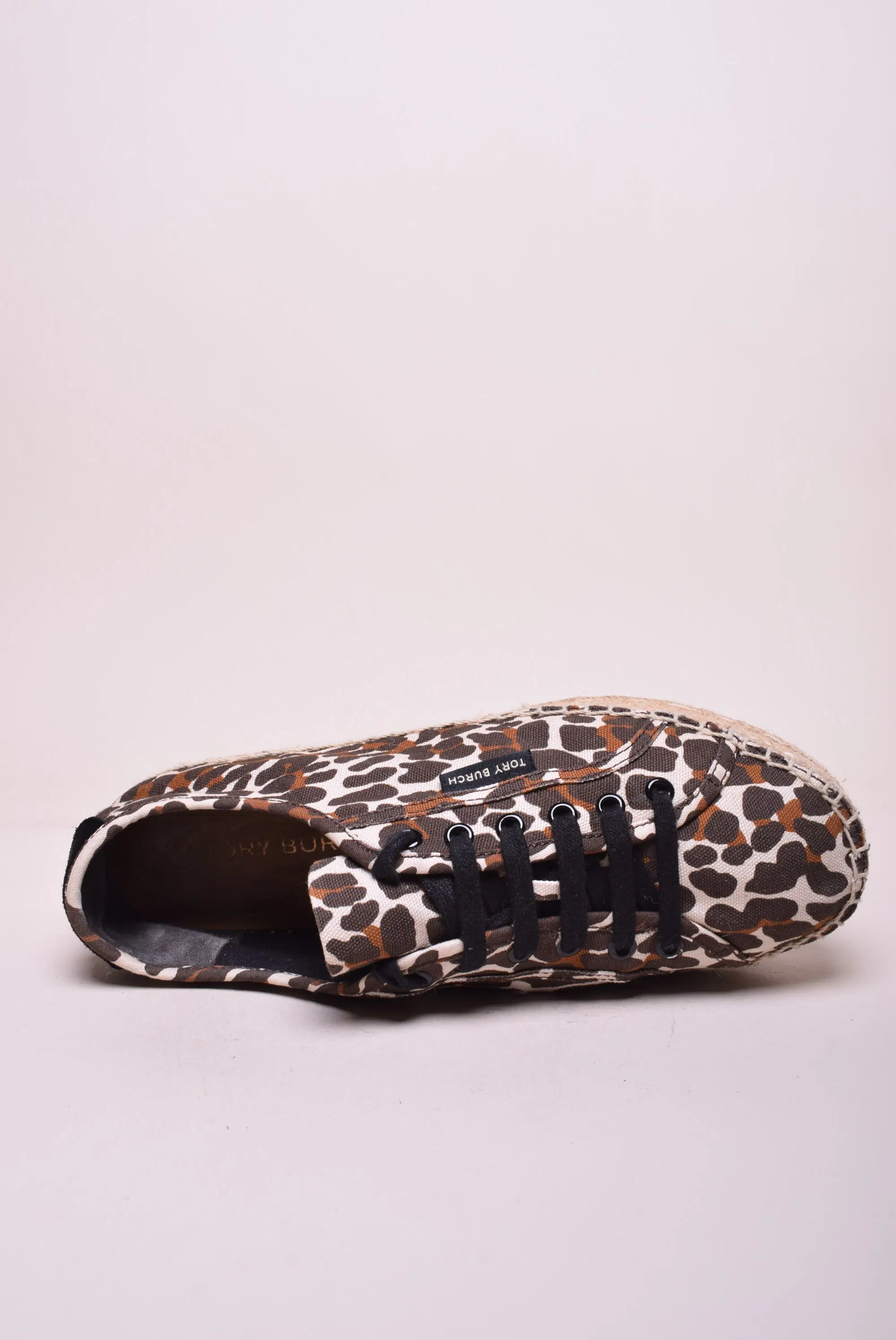 Tenisi dama cu platforma [3]