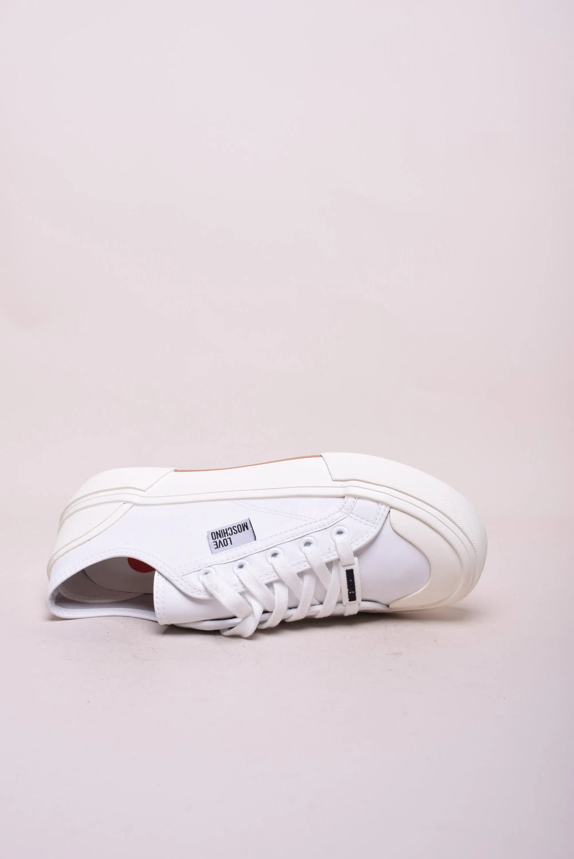 Tenisi dama cu platforma  [3]