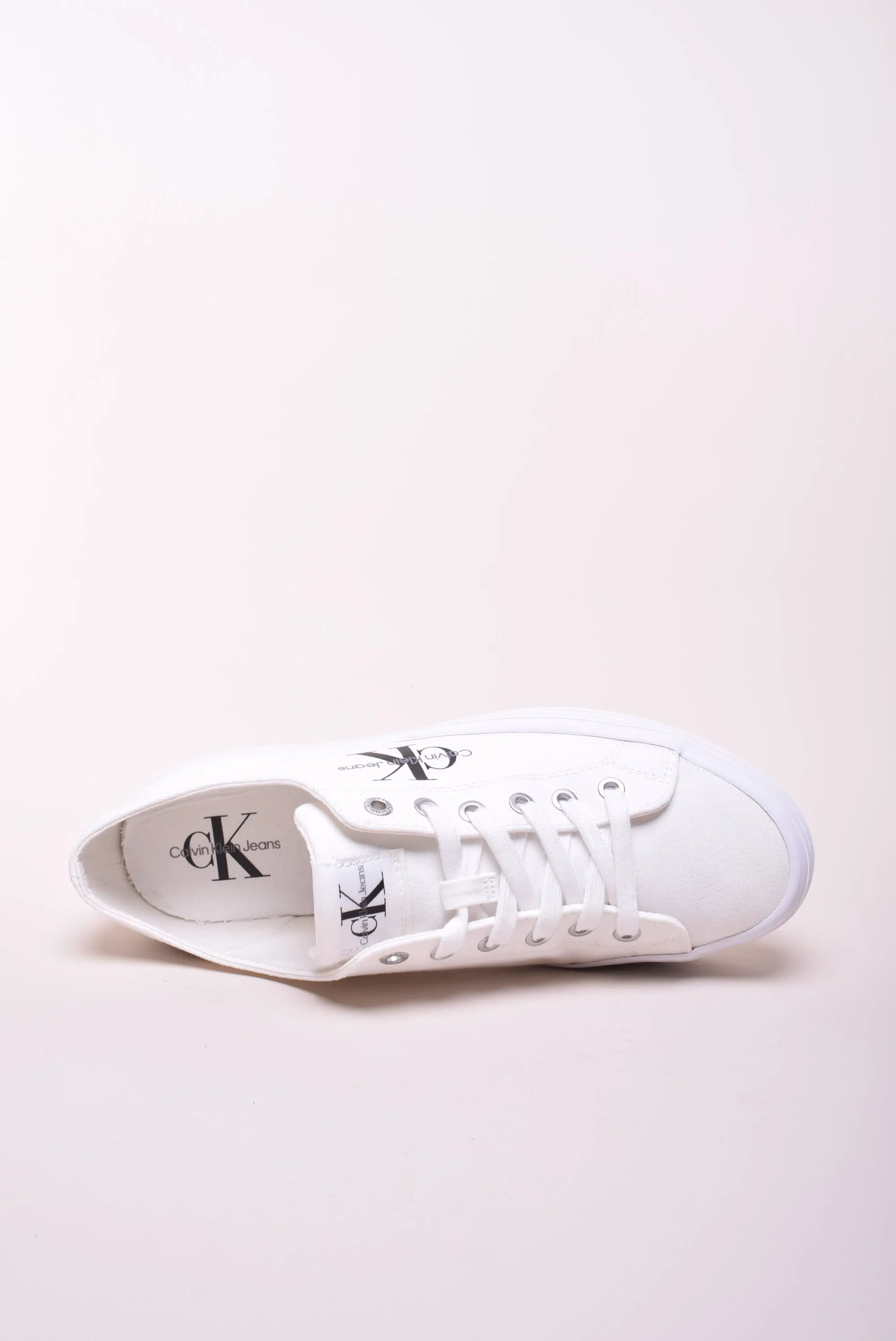 Tenisi dama cu platforma  [3]