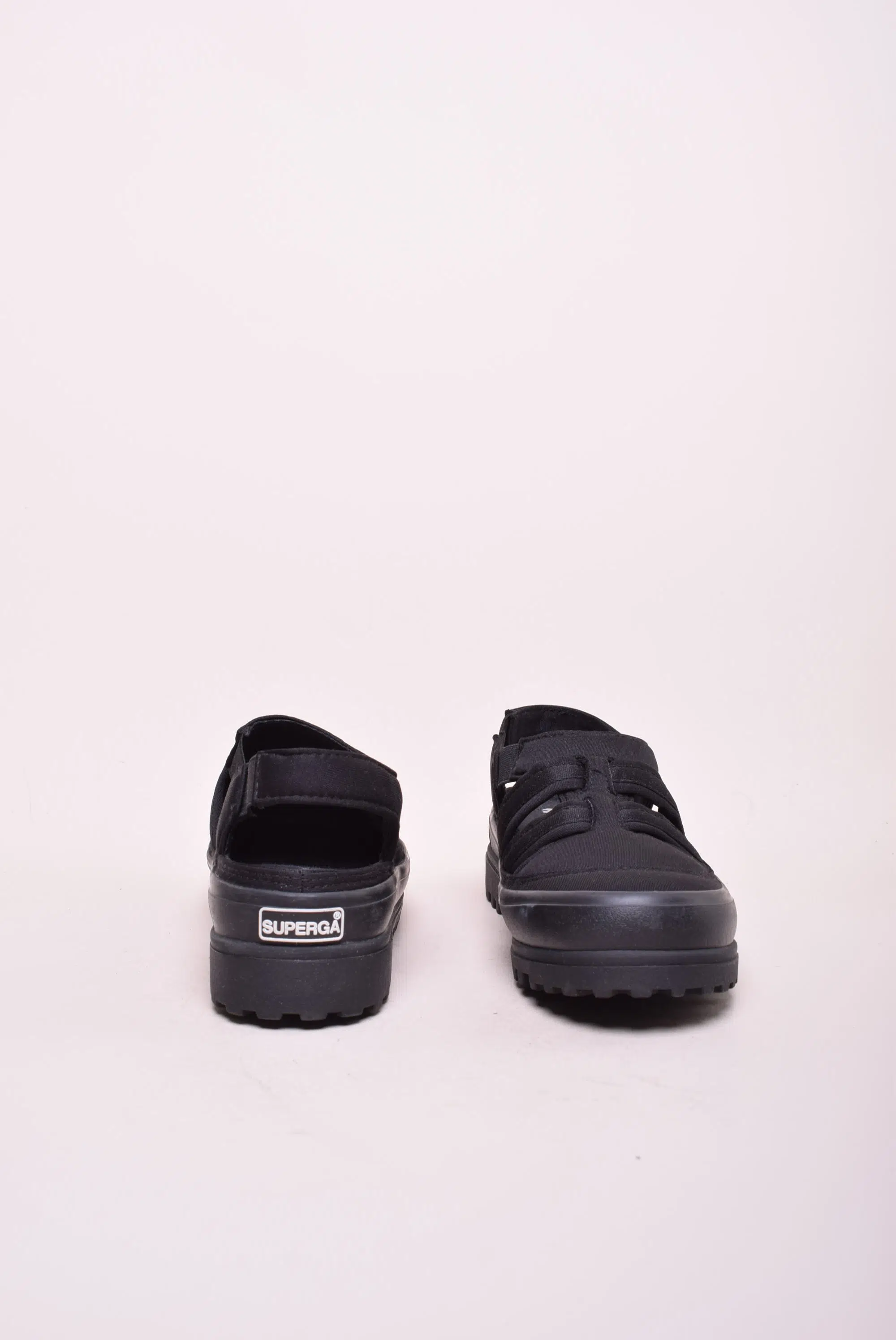 Tenisi dama decupati [2]