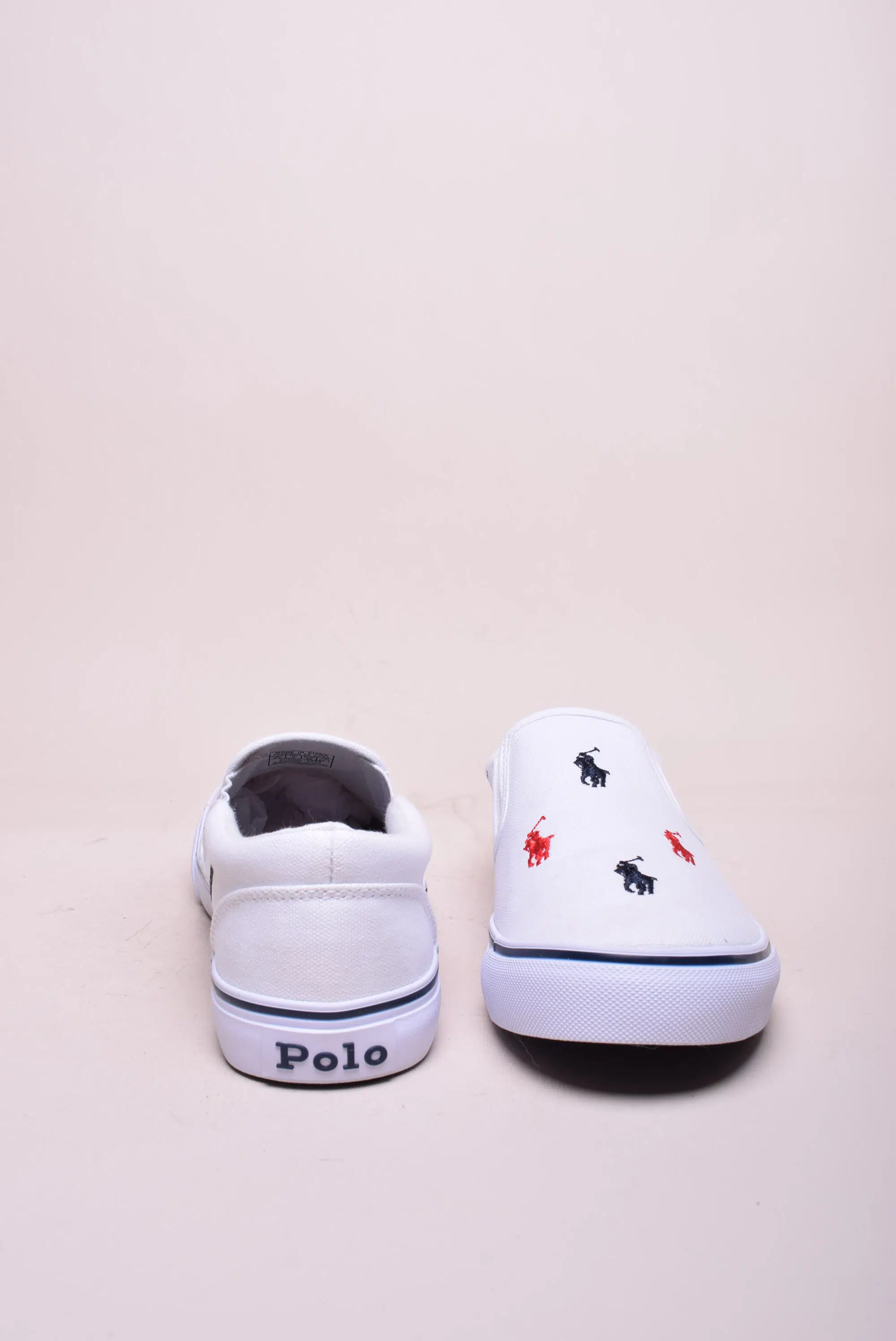 Tenisi dama Keaton [2]