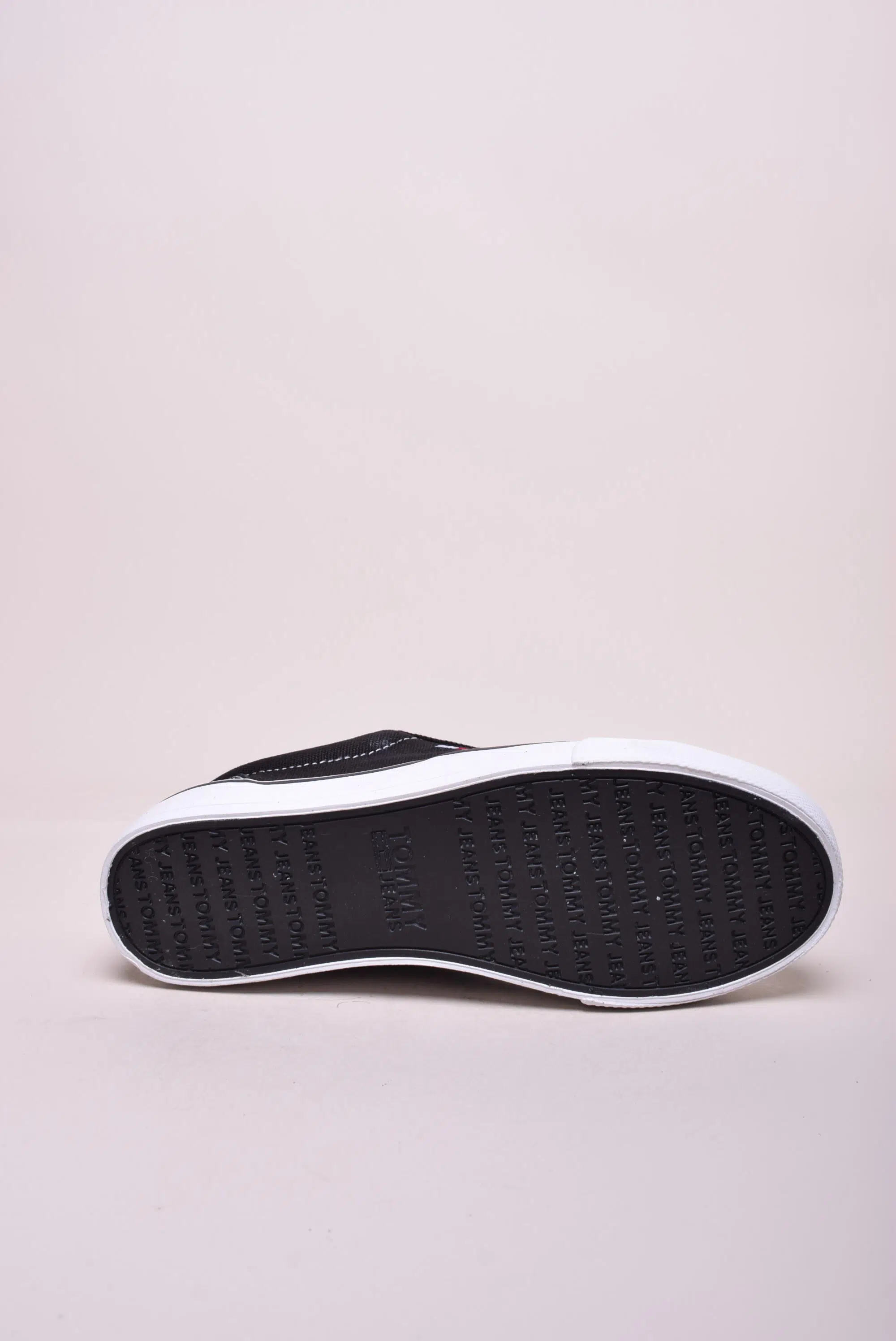 Tenisi dama Low Cut [1]