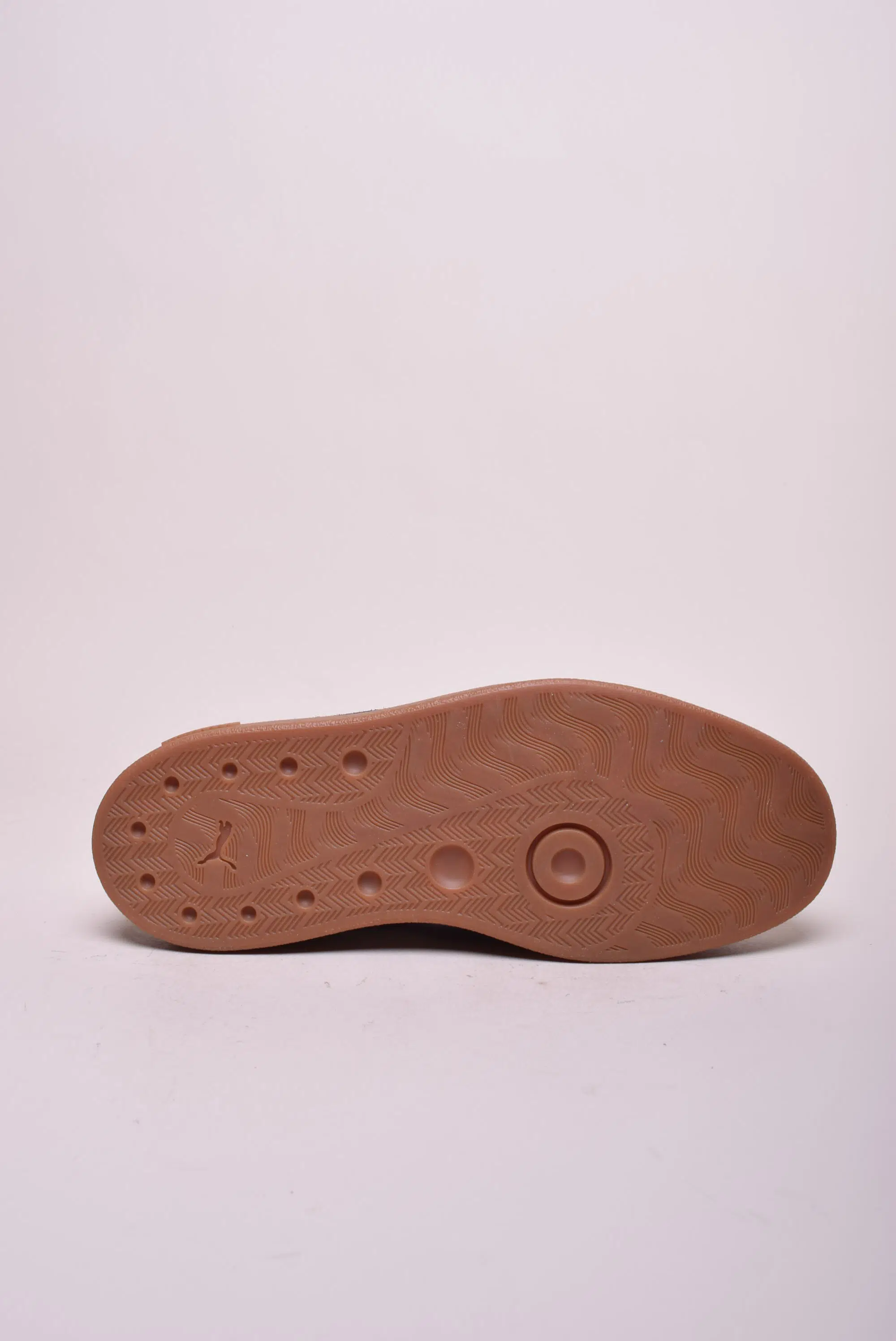 Tenisi dama Puma Club II Era [1]