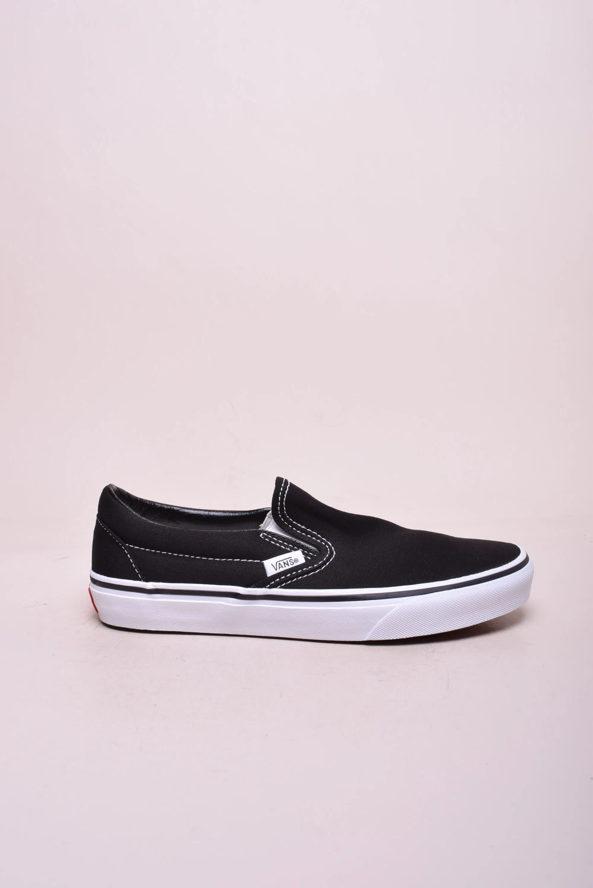 Tenisi unisex Classic Slip-On [0]