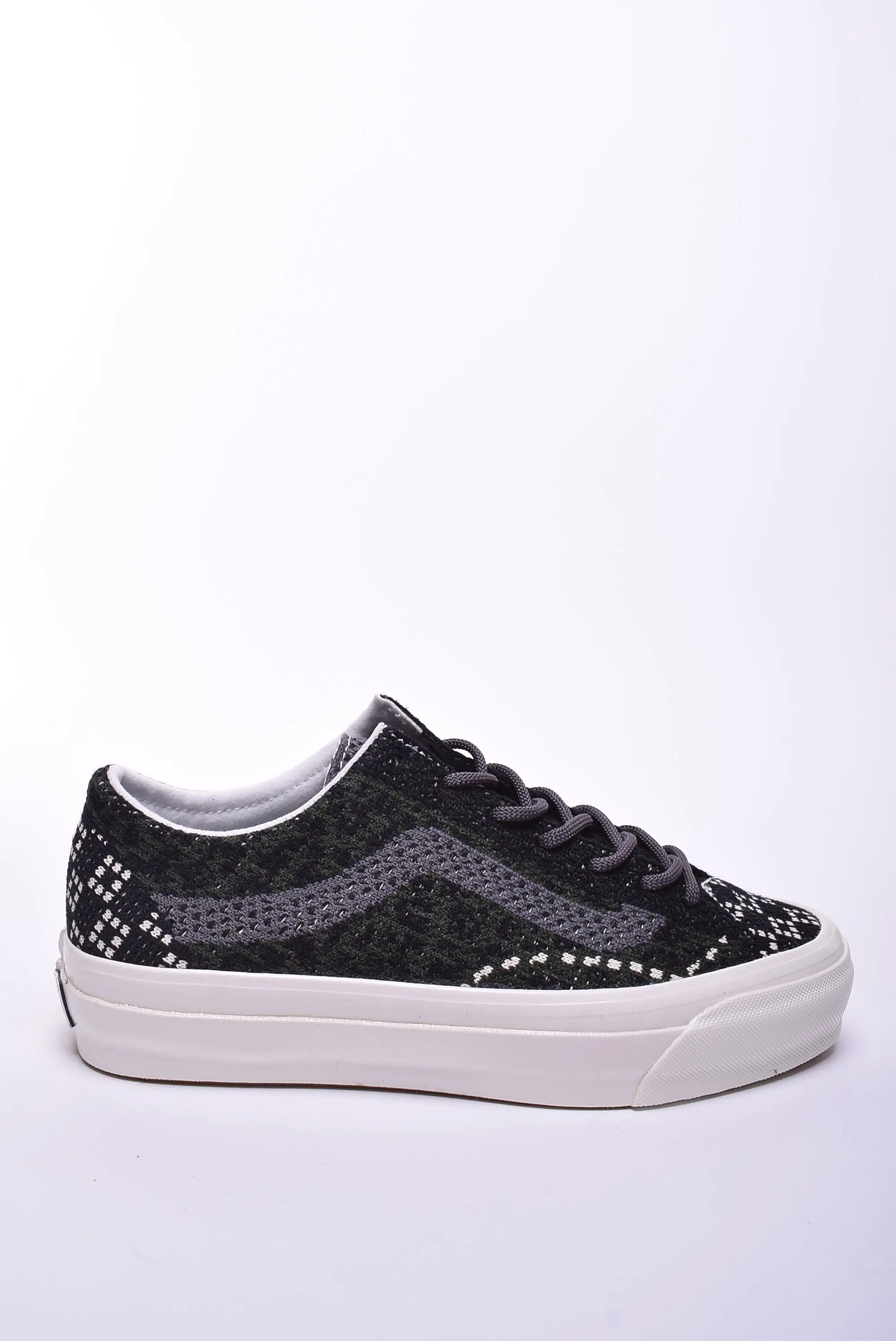 Noutăți - Tenisi unisex Lx Old Skool 36 Ek