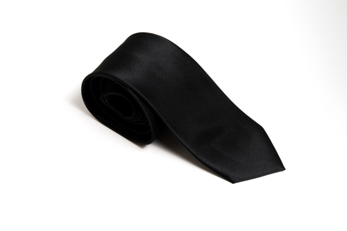 Cravată neagră elegantă [1]