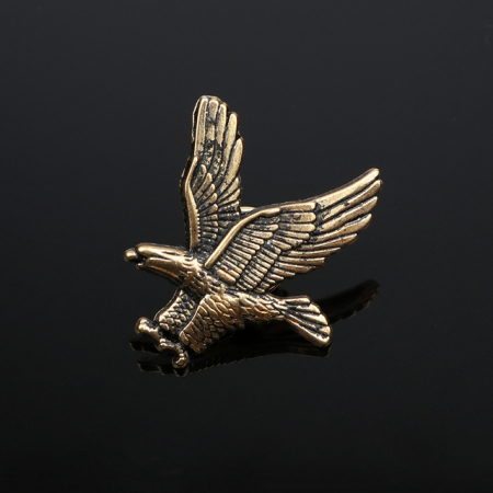 Alte Accesorii - Pin cravata / rever "vultur" auriu