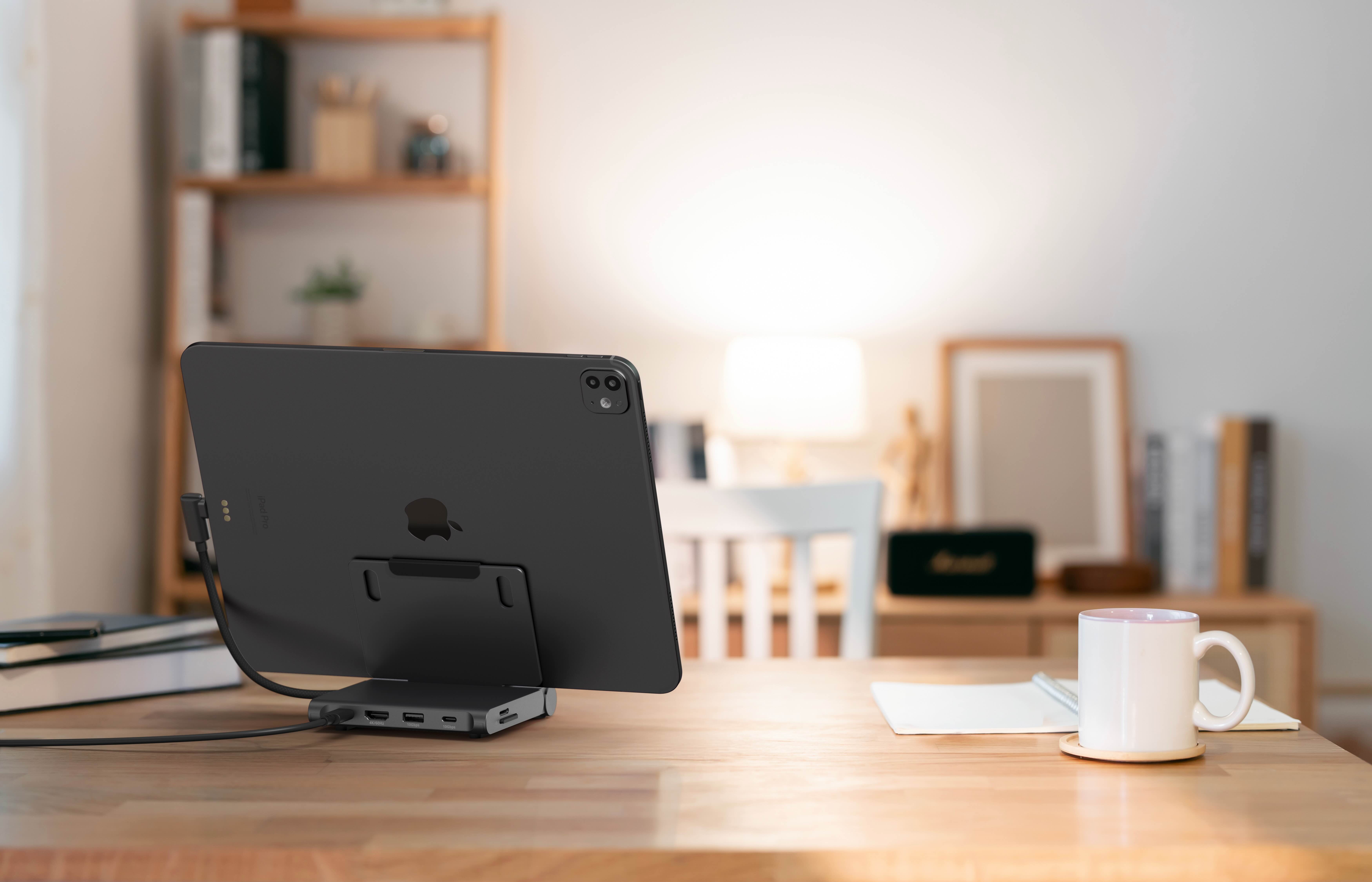 Satechi OntheGo Foldable Stand Hub (4K60Hz HDMI,1x 100W USB-C PD,Dual 10Gbps USB-C & USB-A,UHS-II SD & microSD Card Slots,iPad Compatibility 2021+) - Space Black [8]