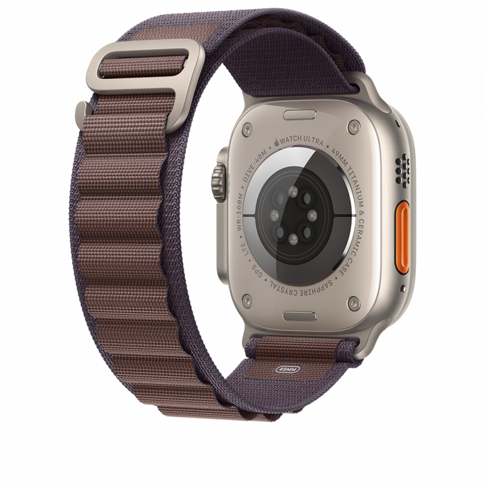 Apple Watch Ultra2 Cellular, 49mm Titanium Case w Indigo Alpine Loop - Small [3]