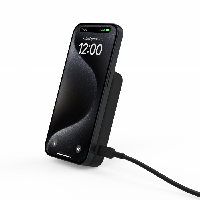 Belkin BOOSTCHARGE PRO 8k Qi2 MagSafe Compatible Powerbank with kickstand - Black [6]