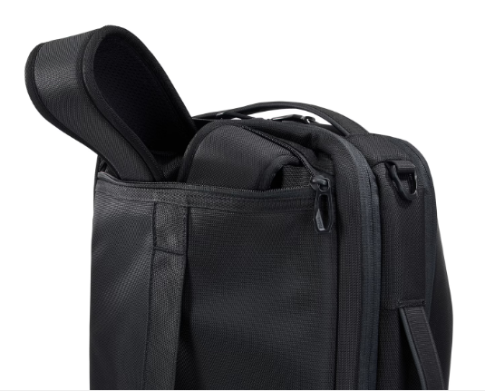 GEANTA ;  RUCSAC THULE, pt. notebook de max. 15.6 inch, 2 compartiment, buzunar frontal, waterproof, poliester, negru, "TACLB2116 BLACK" / "3204815" [8]