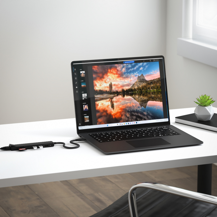 Satechi 7-in-1 USB-C Slim Multiport Adapter with Ethernet - Black [7]