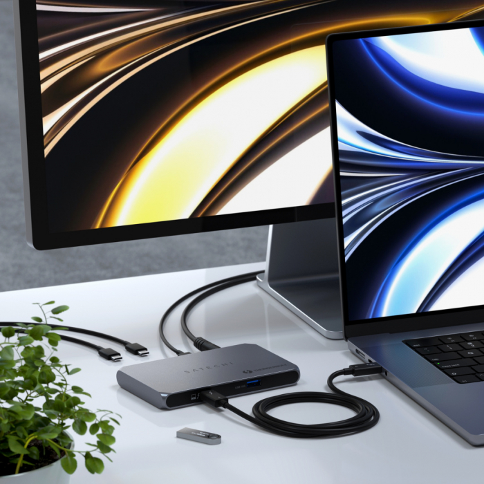 Satechi Aluminium Thunderbolt 4 Slim Hub (3x Thunderbolt 4 Downstream Ports 40 Gbps,2x 4K 60Hz or 1x 8K or 1x 6K on Mac,1x DC 20V Port) - Grey [4]