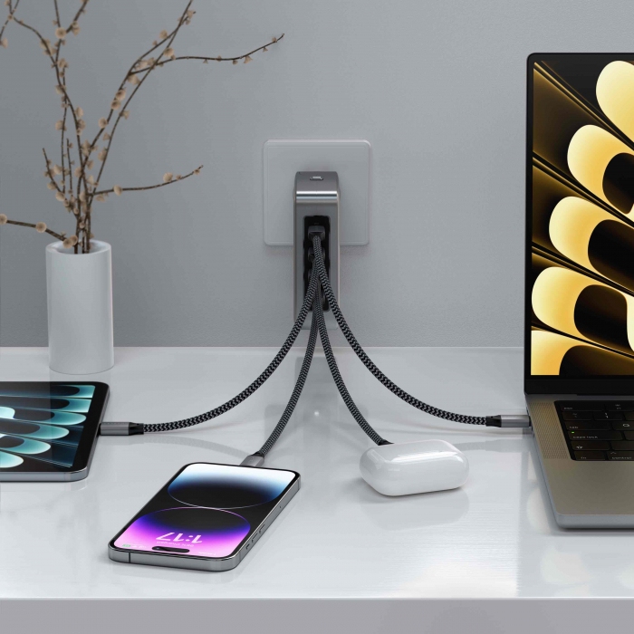 Satechi Travel Chrager 145W USB-C 4-Port (4x USB-C PD, UK-EU-AU-US adapte & mesh bag inc.) - Space Grey [2]