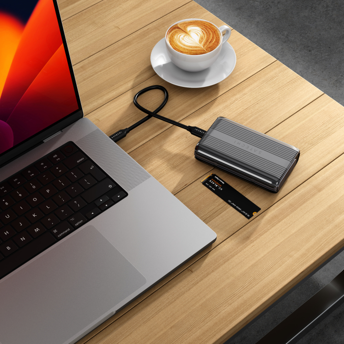 Satechi USB4 NVMe SSD Pro Enclosure (M.2 NVMe Drives 2280/2260/2242mm-16TBmax,PCI-E Gen 4x4,max bandwidth 8GB/s; reading/writing 3840MB/s ) - Grey [2]