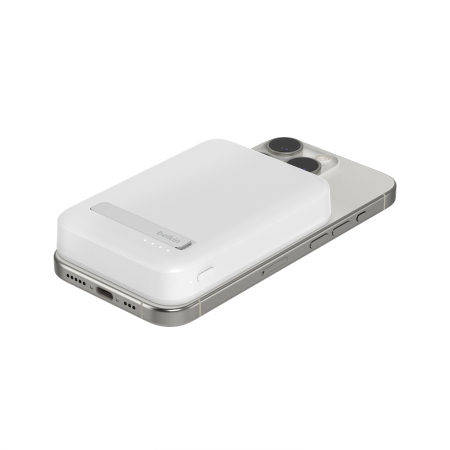Belkin BOOSTCHARGE PRO 8k Qi2 MagSafe Compatible Powerbank with kickstand - White [2]