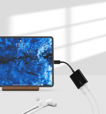 Belkin ROCKSTAR Dual USB-C Audio + Charge Adapter - Black [2]
