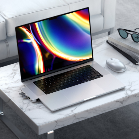 Satechi Aluminium Pro Hub Mini (1xUSB4 96W up to 6K 60Hz display output, 2 x USB-A 3.0, 1xEthernet, 1xUSB-C, 1xAudio) - Silver [7]