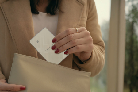 Satechi FindAll Card - Sand [3]