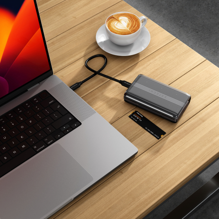 Satechi USB4 NVMe SSD Pro Enclosure (M.2 NVMe Drives 2280/2260/2242mm-16TBmax,PCI-E Gen 4x4,max bandwidth 8GB/s; reading/writing 3840MB/s ) - Grey [1]