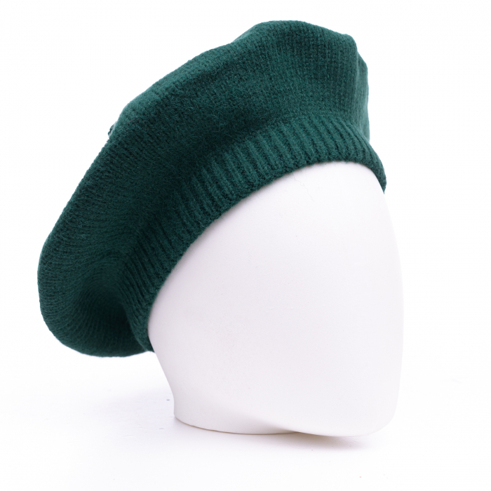 Bereta verde cu model tricotaj simplu cu clini, din lana